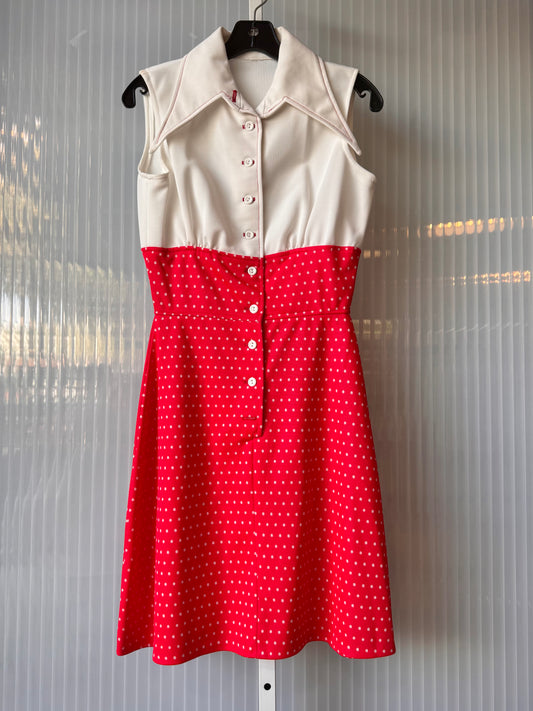 1970s White & Red Polka Dot Point Collar Dress