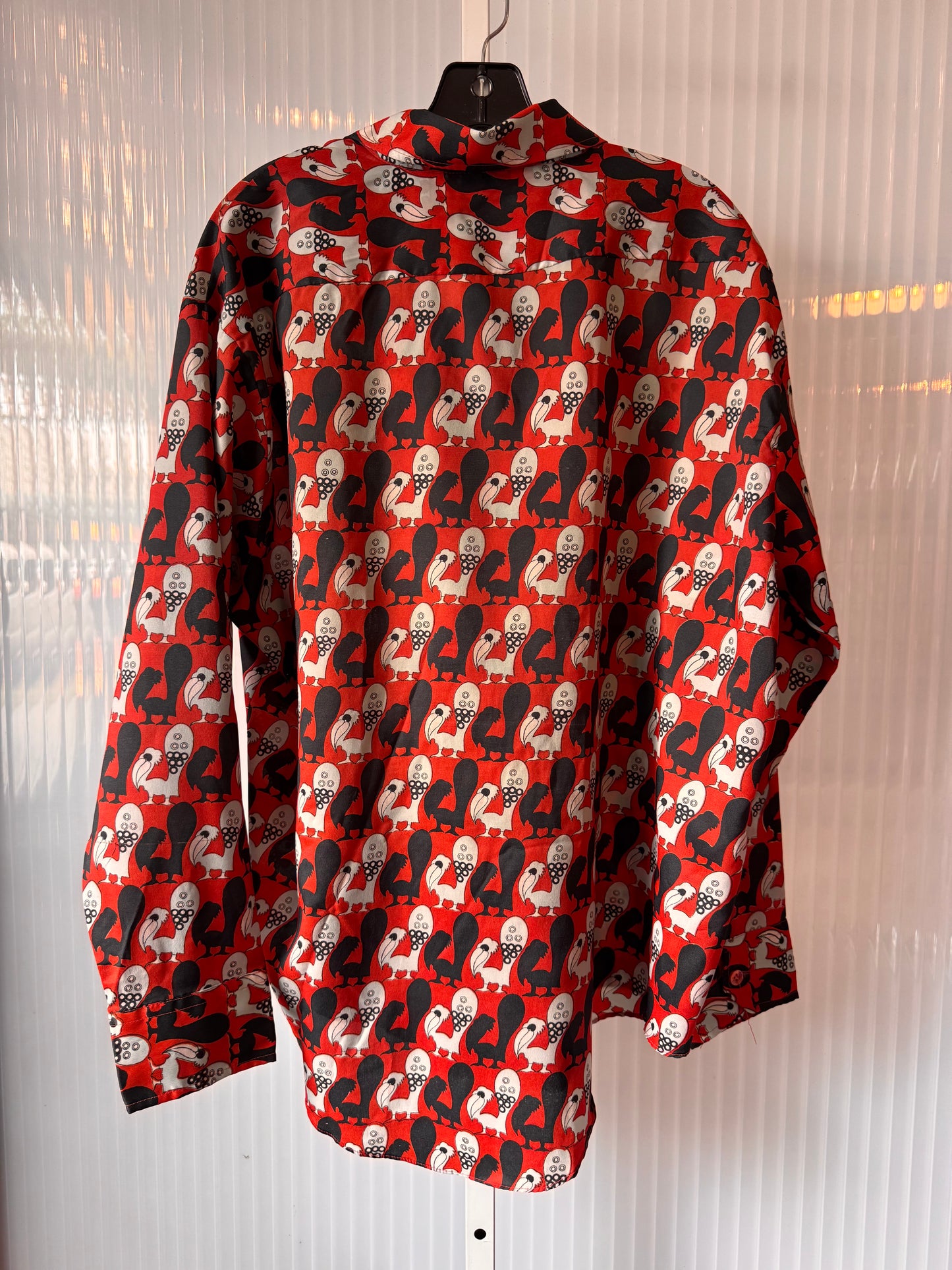 1970s Red & Black Bird Patterned Point Collar Shirt