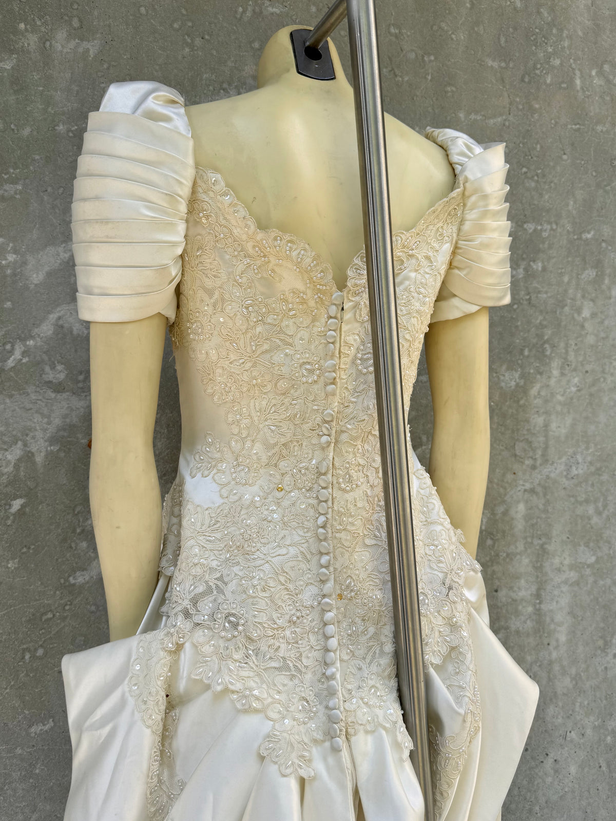 1980s Off-White Satin & Lace Princess Wedding Dress