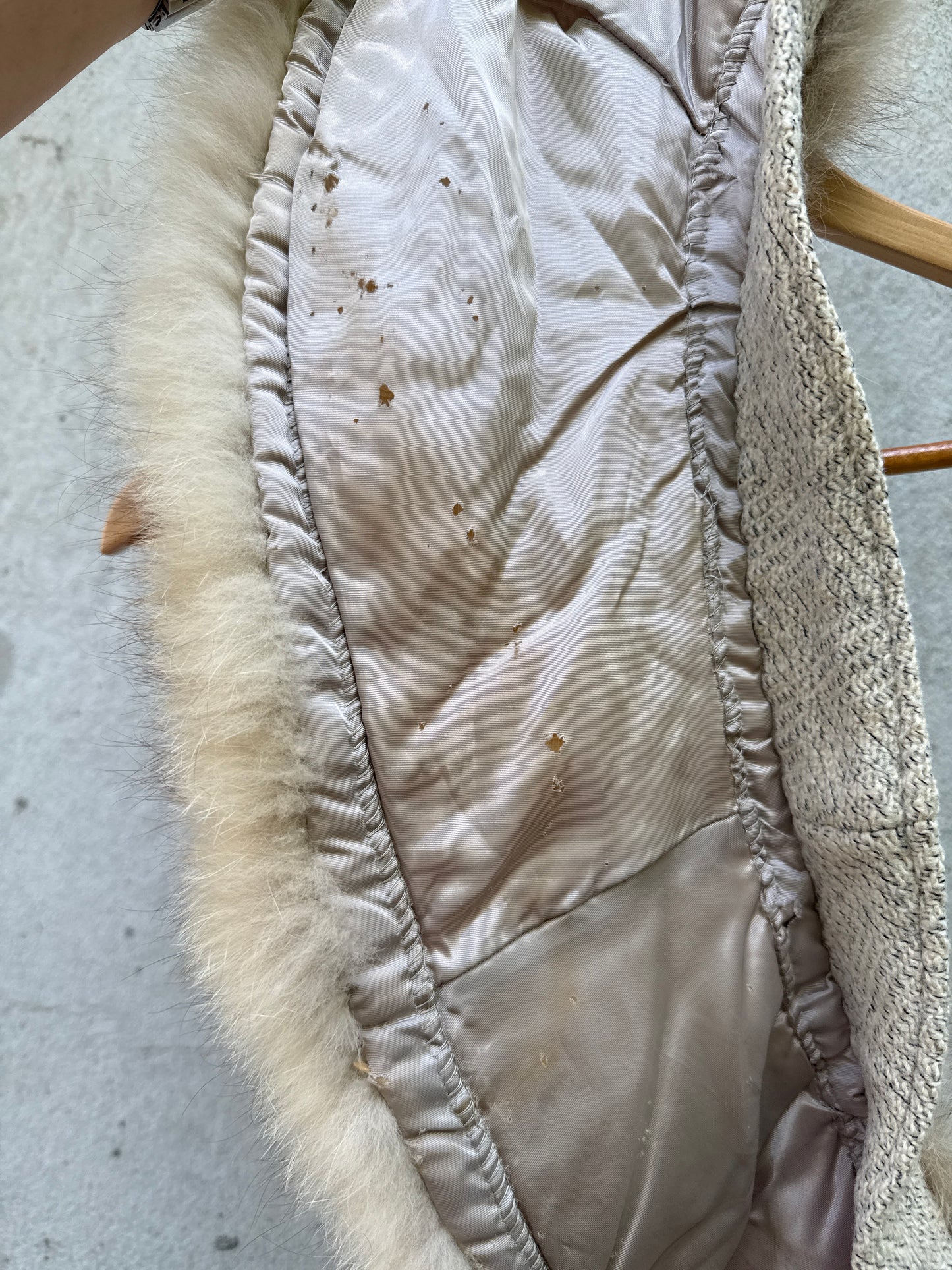 Genuine Cream Fur Collar