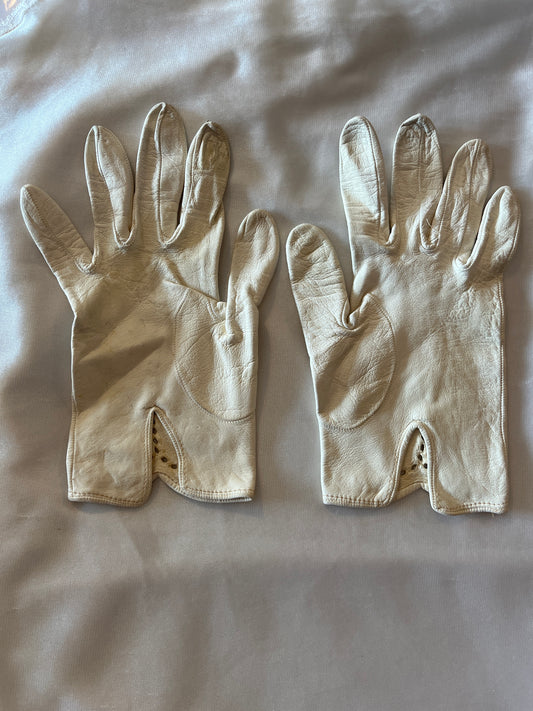 Cream Leather Beaded Gloves