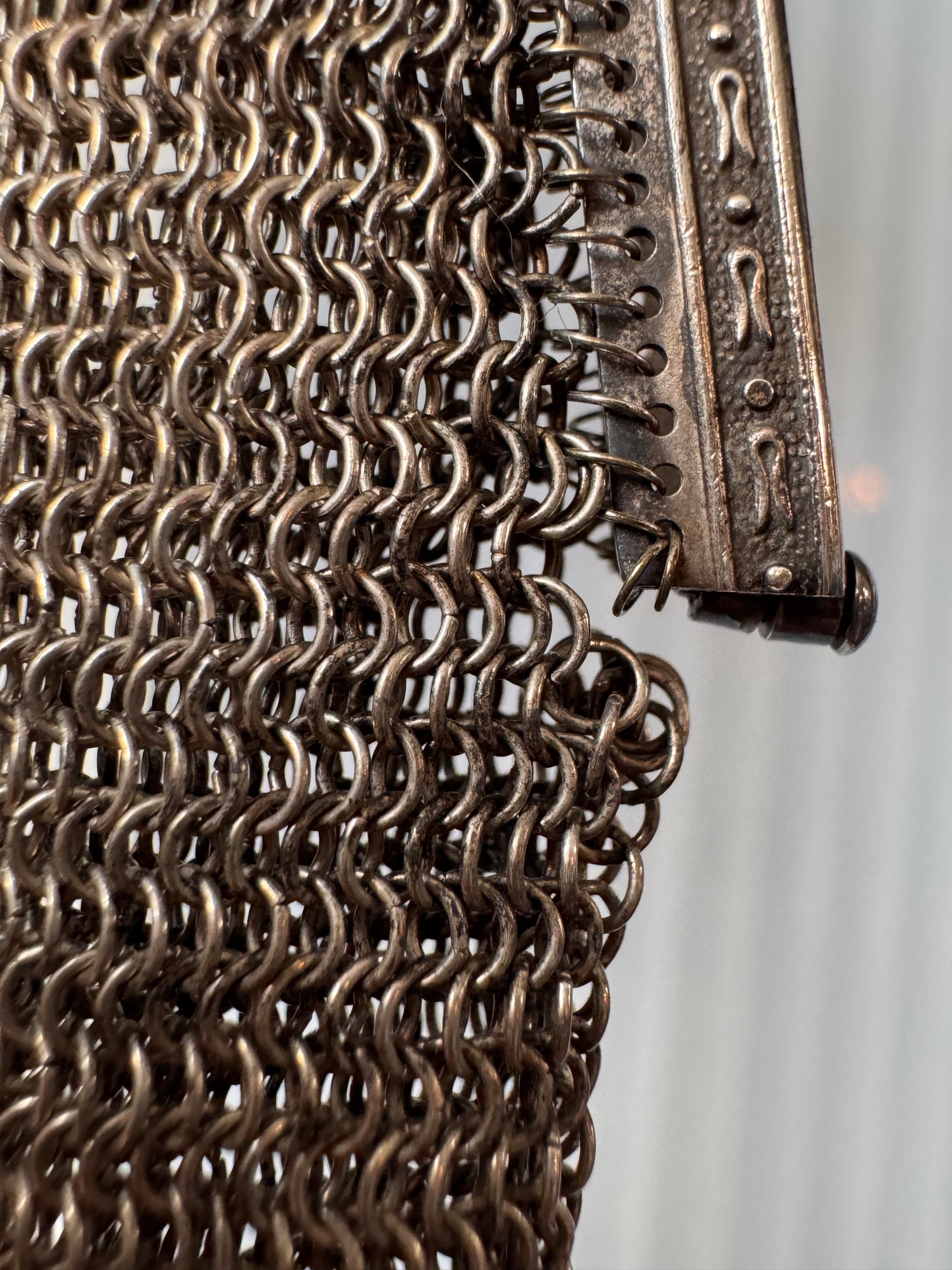 1920s Silver Chainmail Metal Evening Bag