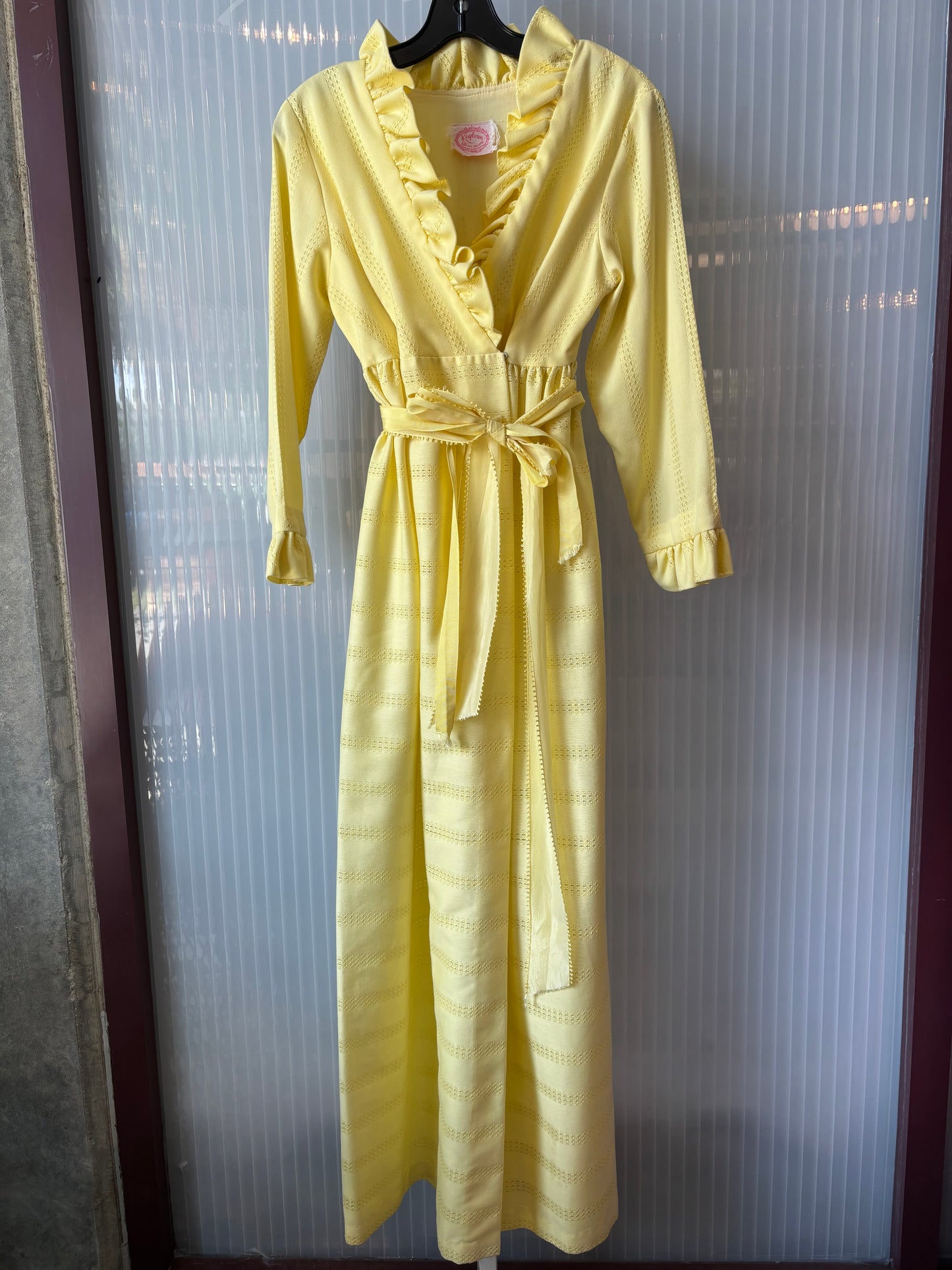 1960s Yellow Ruffle Long Robe