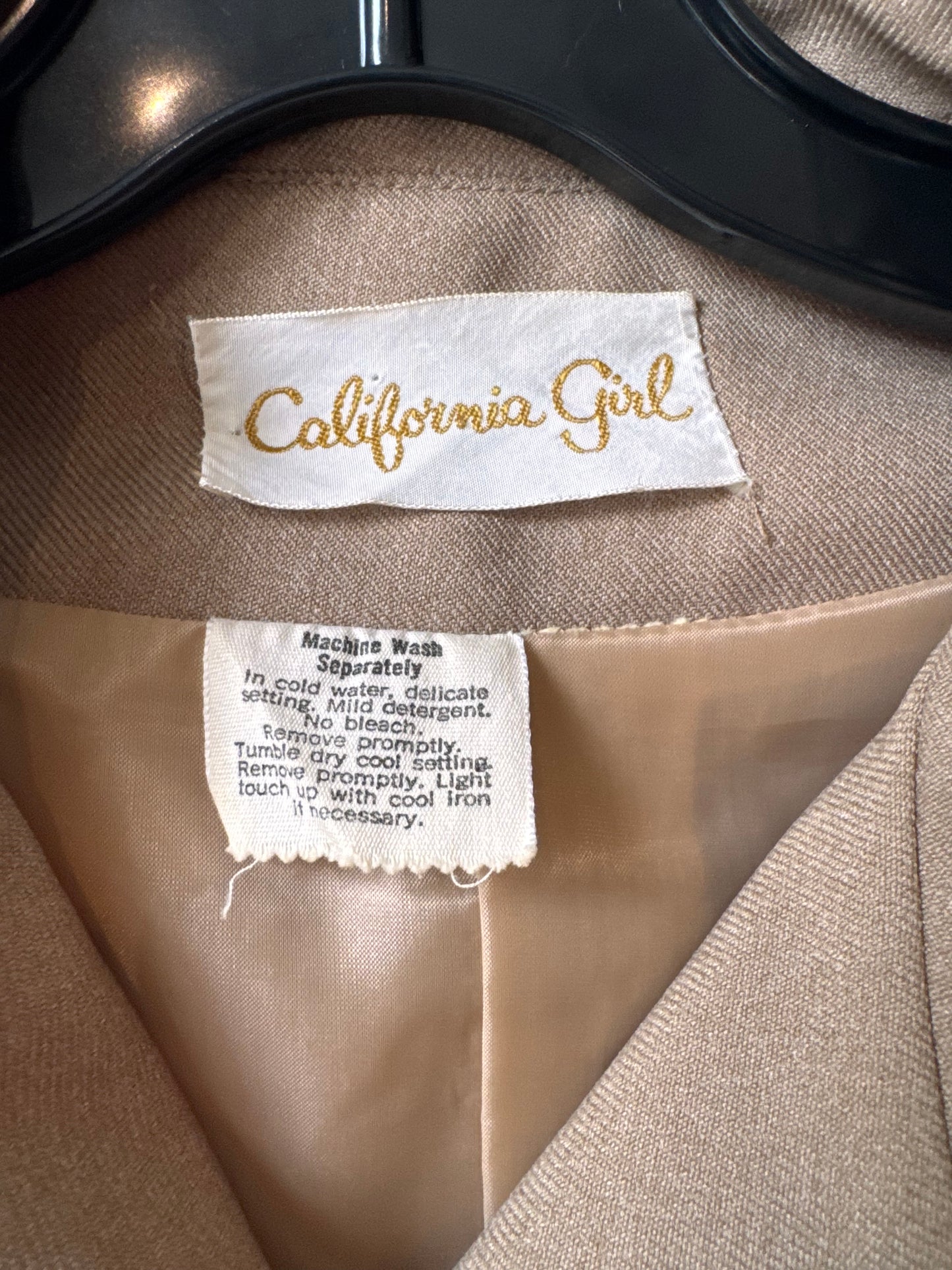 1970s Beige Point-Collar Shacket