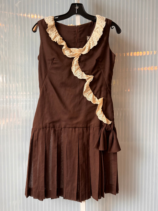 1970s does 1920s Brown Dropwaist Dress with Ecru Lace