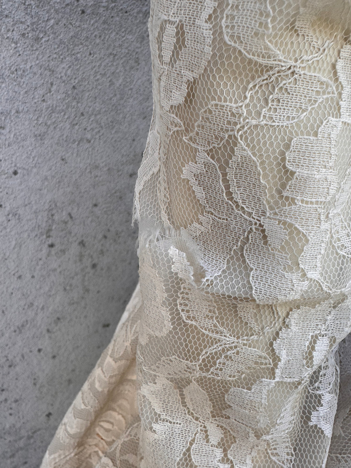 1970s Cream Tiered Floral Lace Wedding Dress
