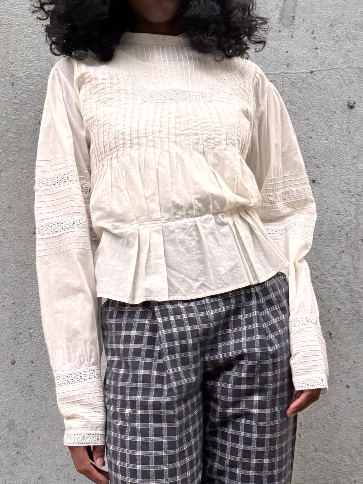 1980s Does Edwardian White Pintuck Blouse