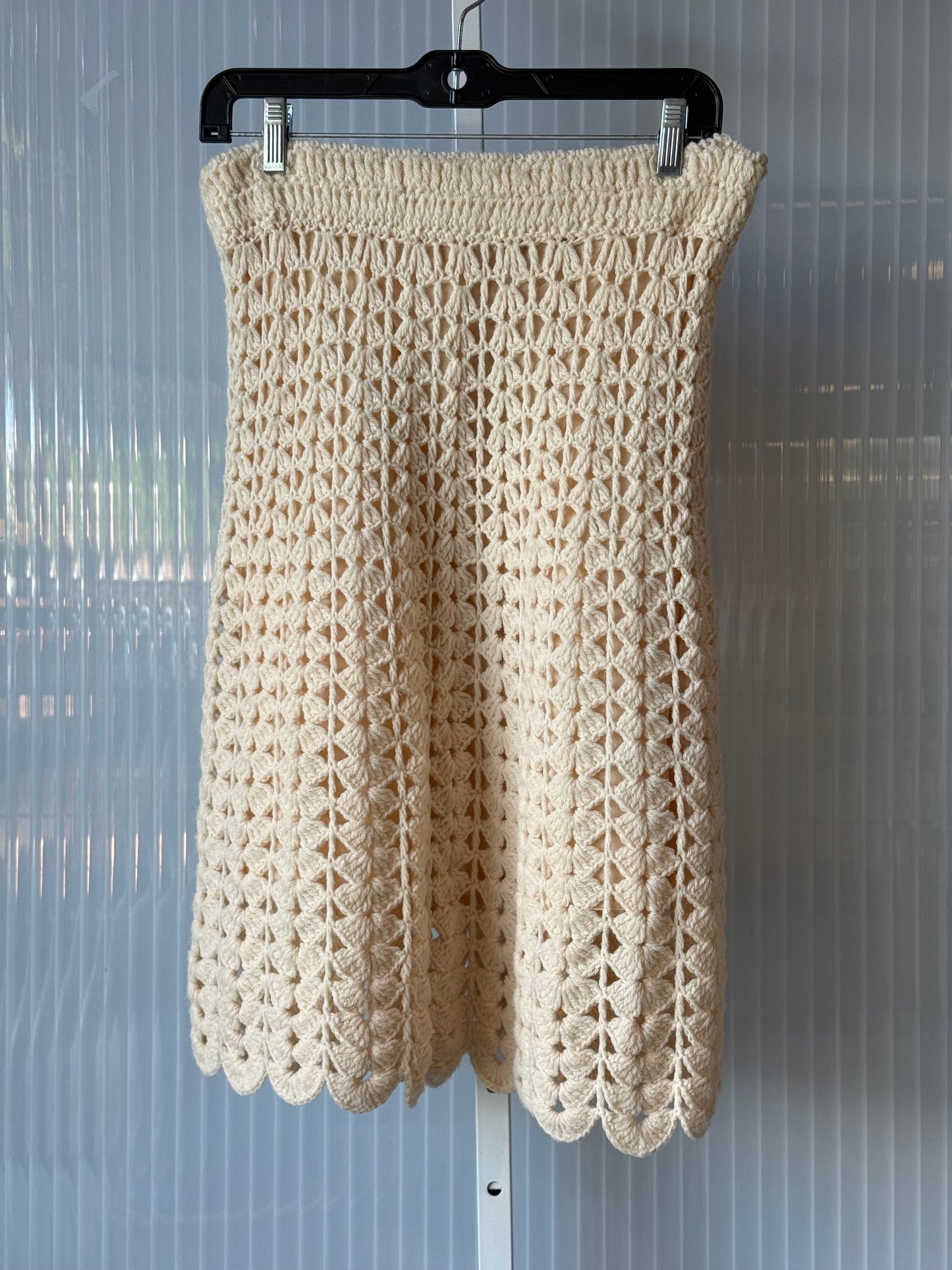 1970s Cream Crochet Long Vest & Skirt Set