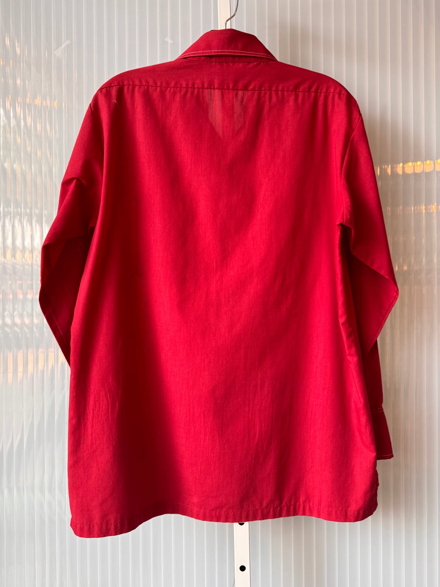 1970s Fruit of the Loom Red Button-Up Buckle Shirt