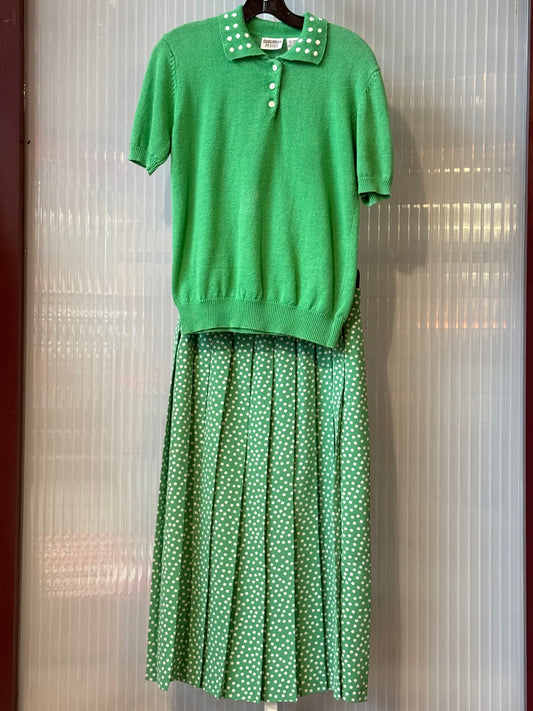 1980s Green & White Collared Top & Pleated Skirt Polka Dot Set