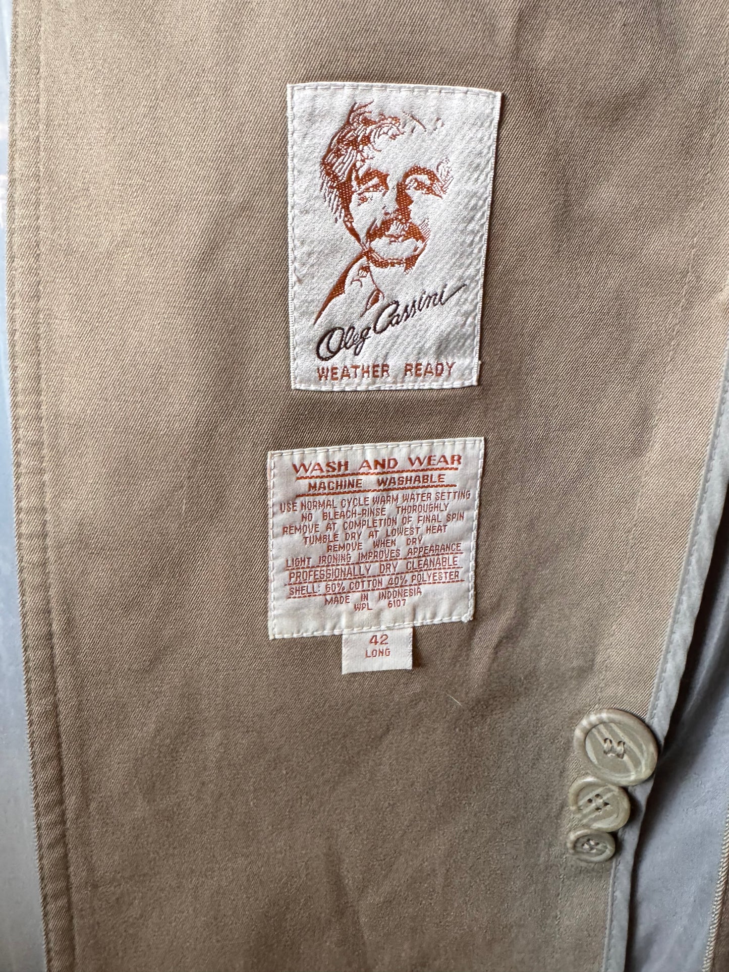 1970s Tan Trenchcoat