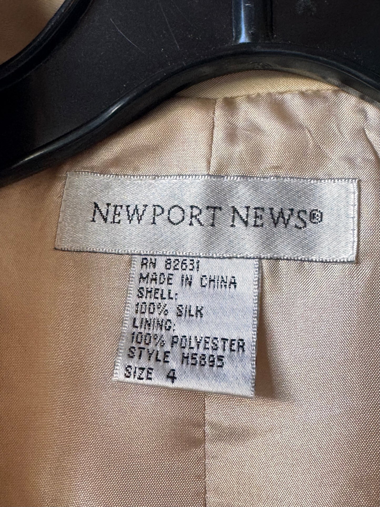 1990s White & Cream Embroidered 100% Silk Jacket