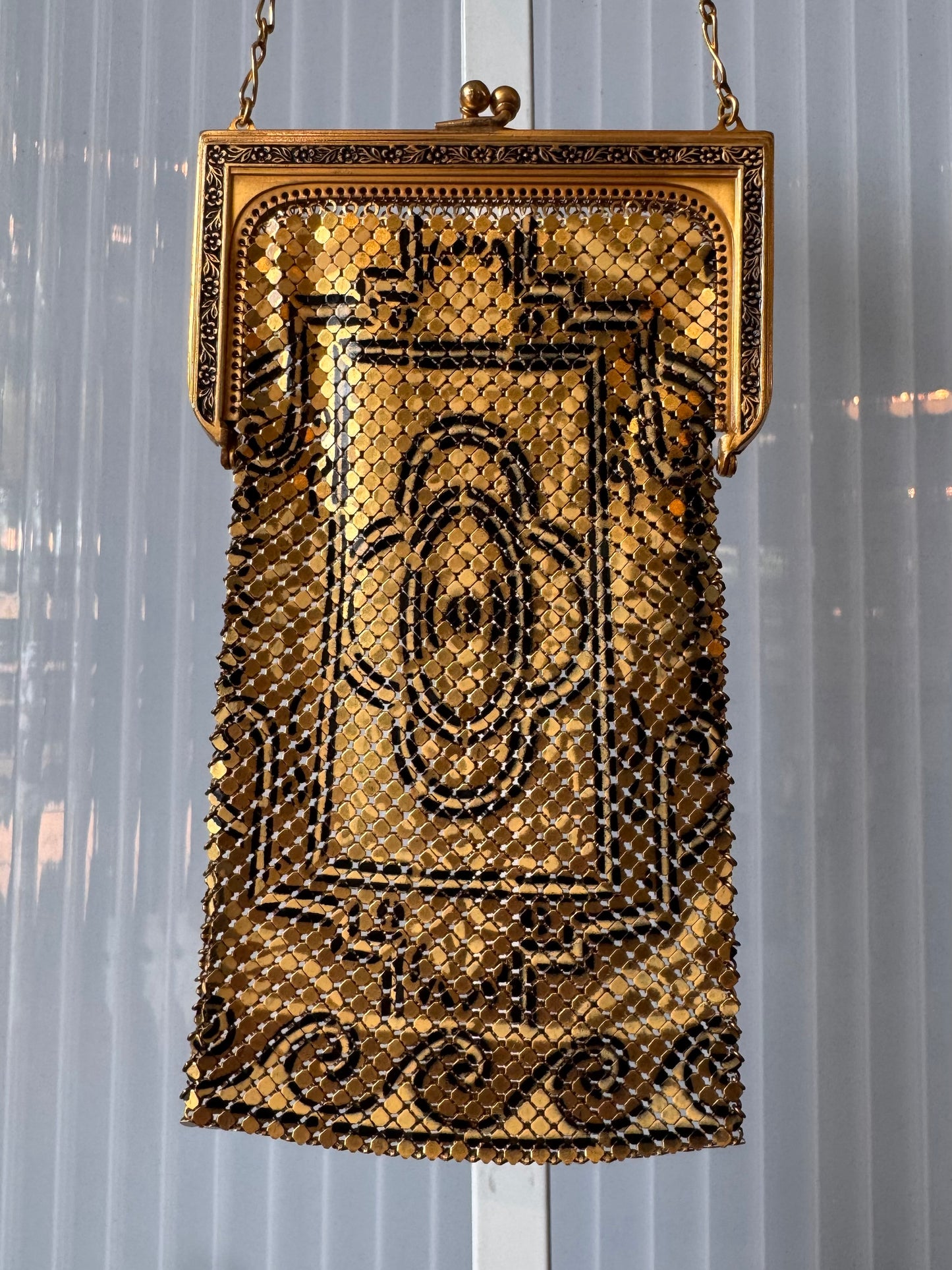 1920s Gold Tone Art Deco Mesh Flapper Purse