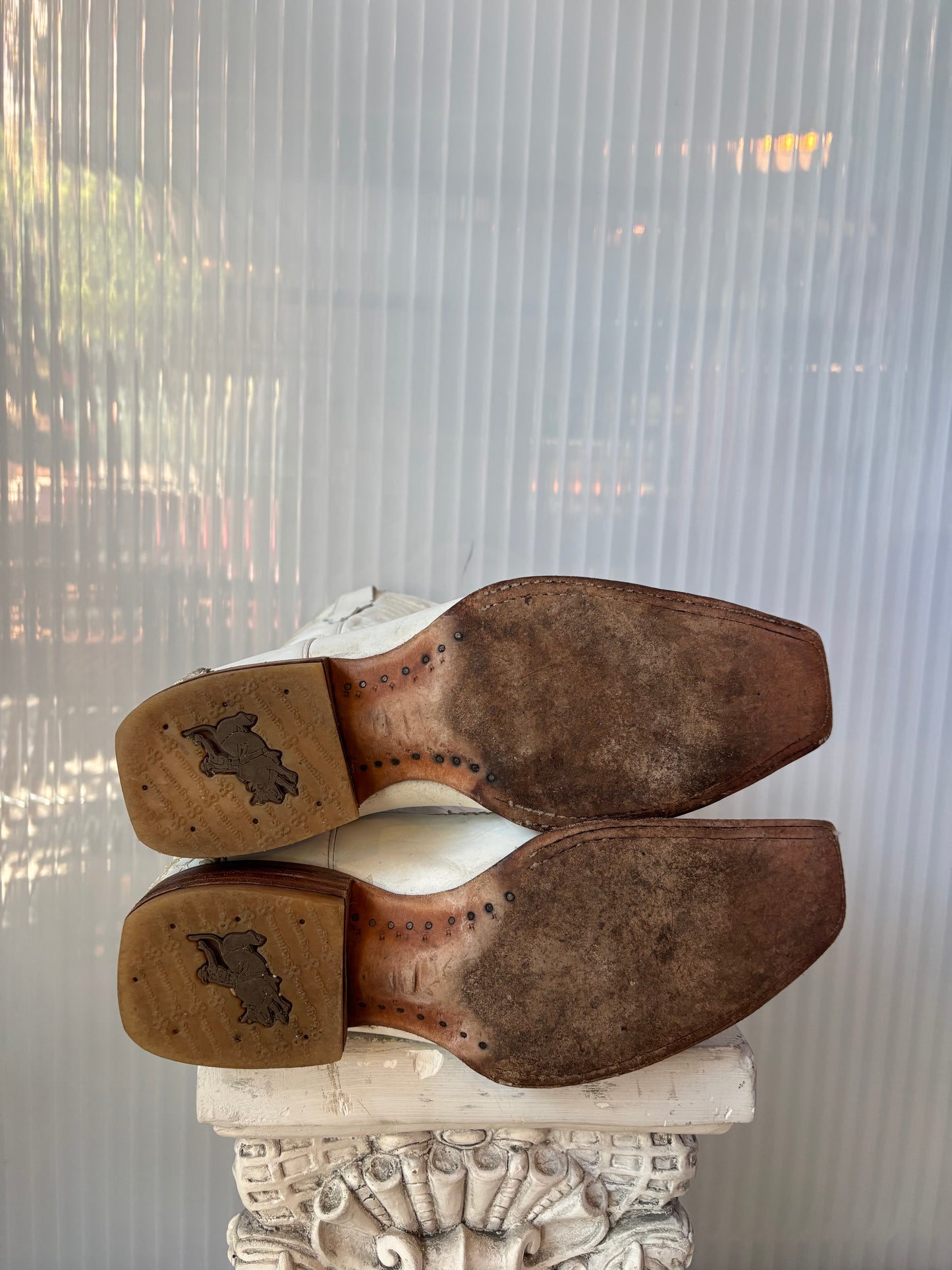 Segundos White Mexican Wedding Boots 9