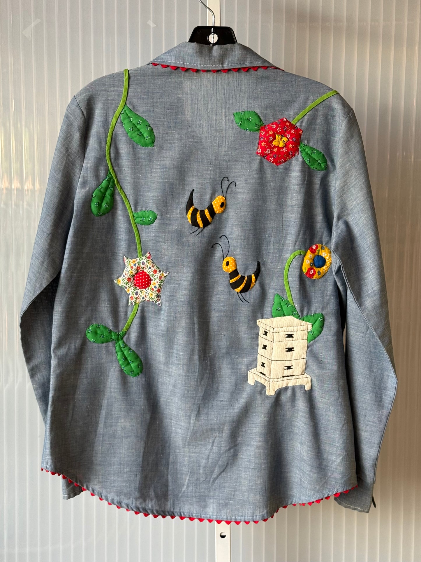 1970s Chambray Button-Up Blouse w/ Quilted Floral Design
