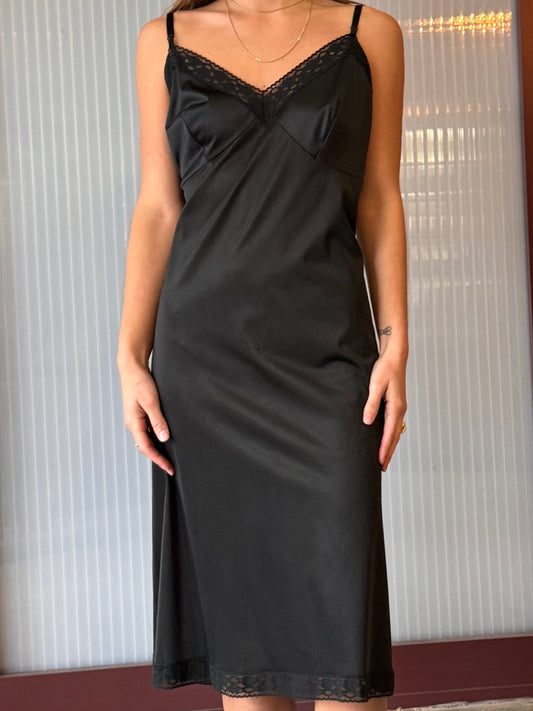 1980s Vanity Fair Black Slip