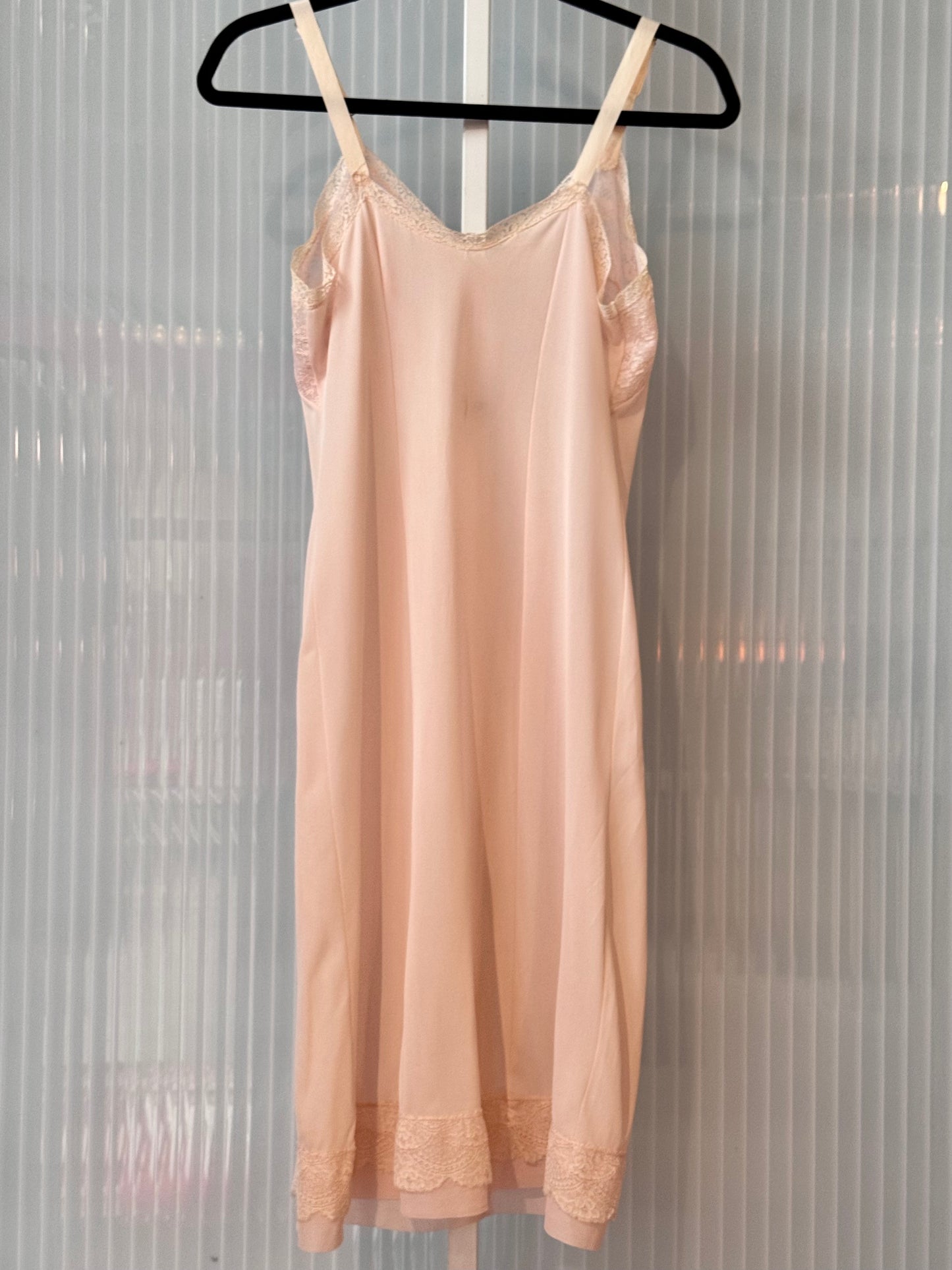 1960s Baby Pink Slip with Lace Cups