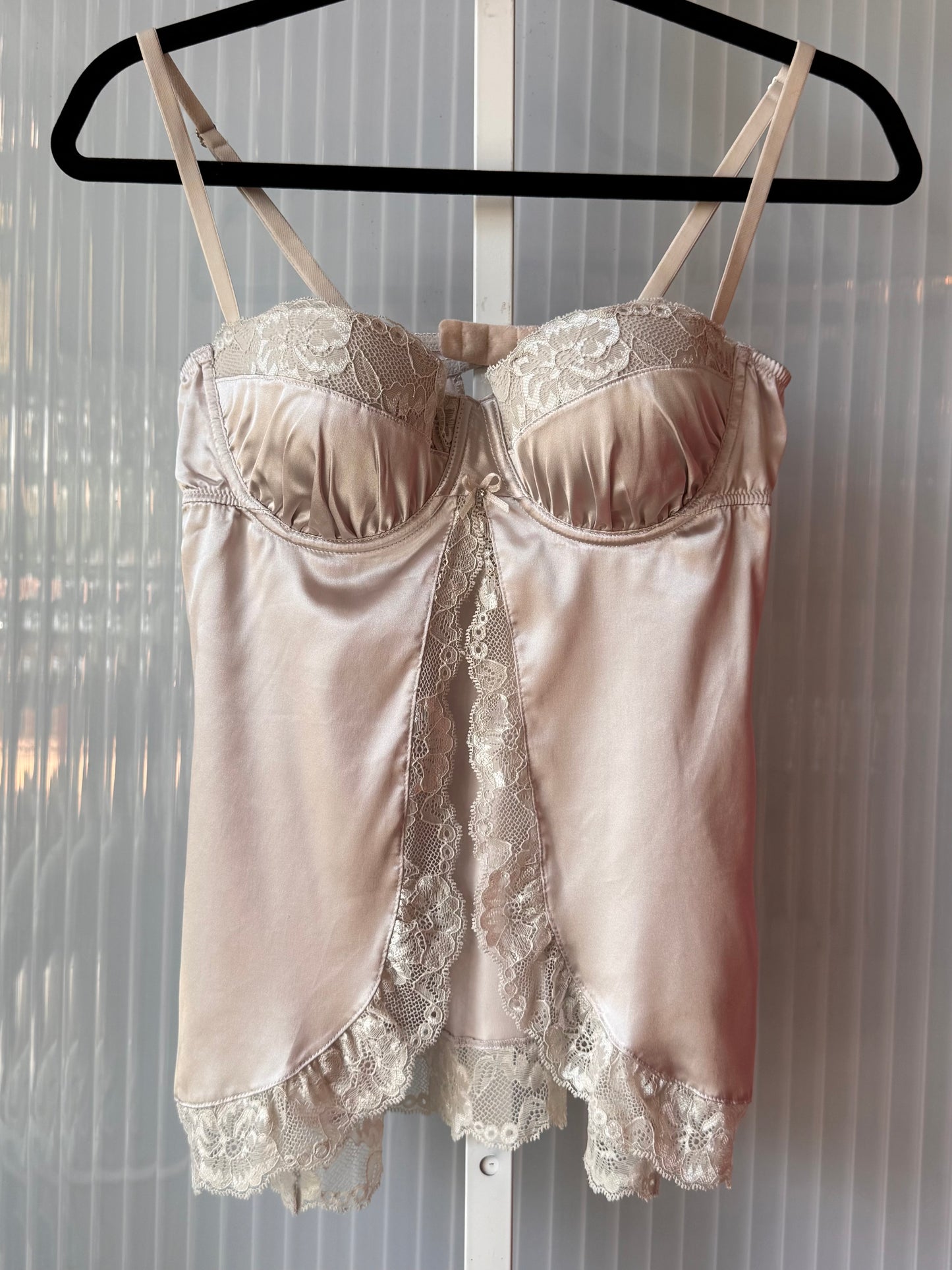 Y2K Fredericks of Hollywood Ivory Lace Lingerie