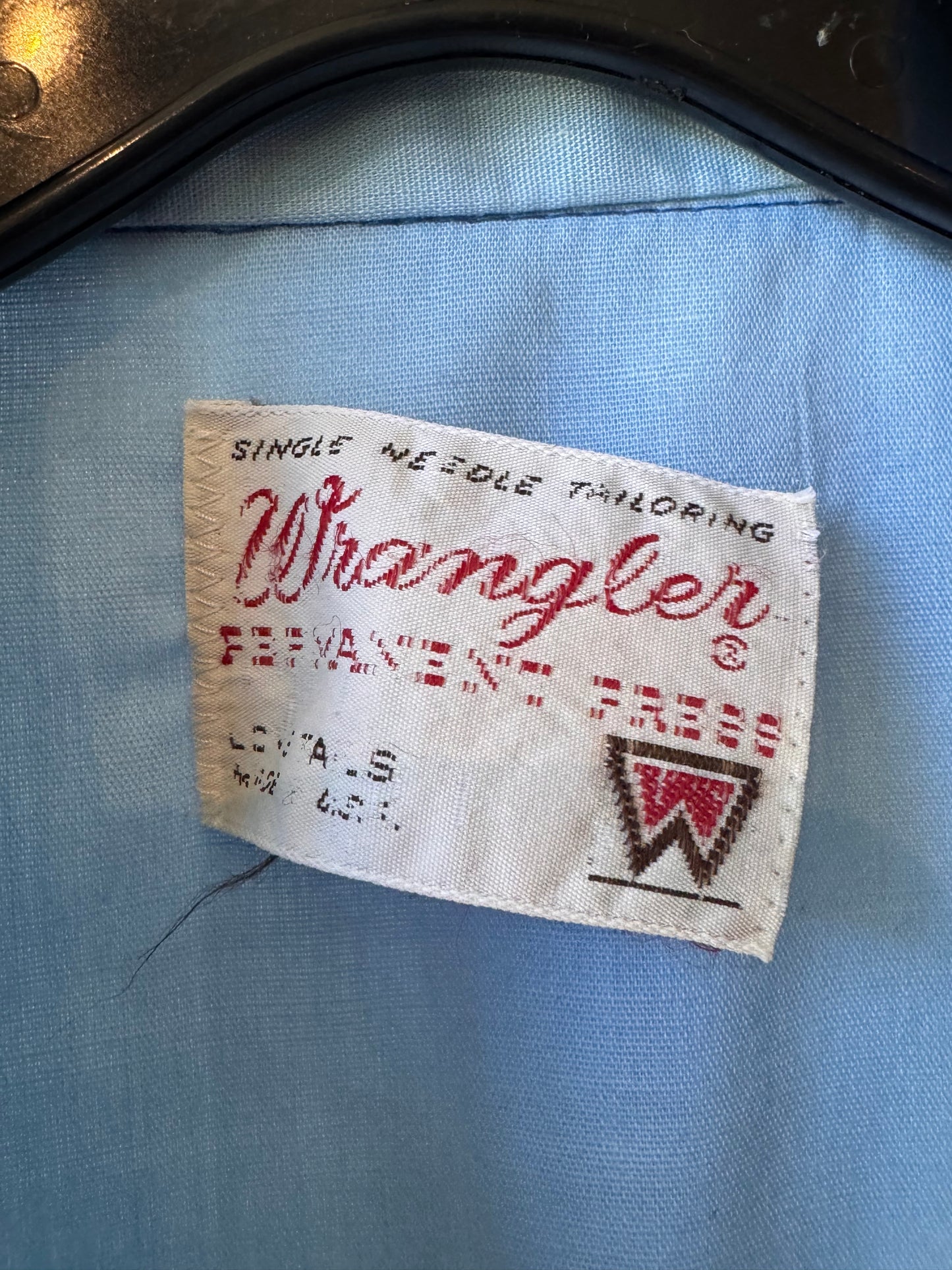 1970s Wrangler Blue Short Sleeve Button-Up Shirt
