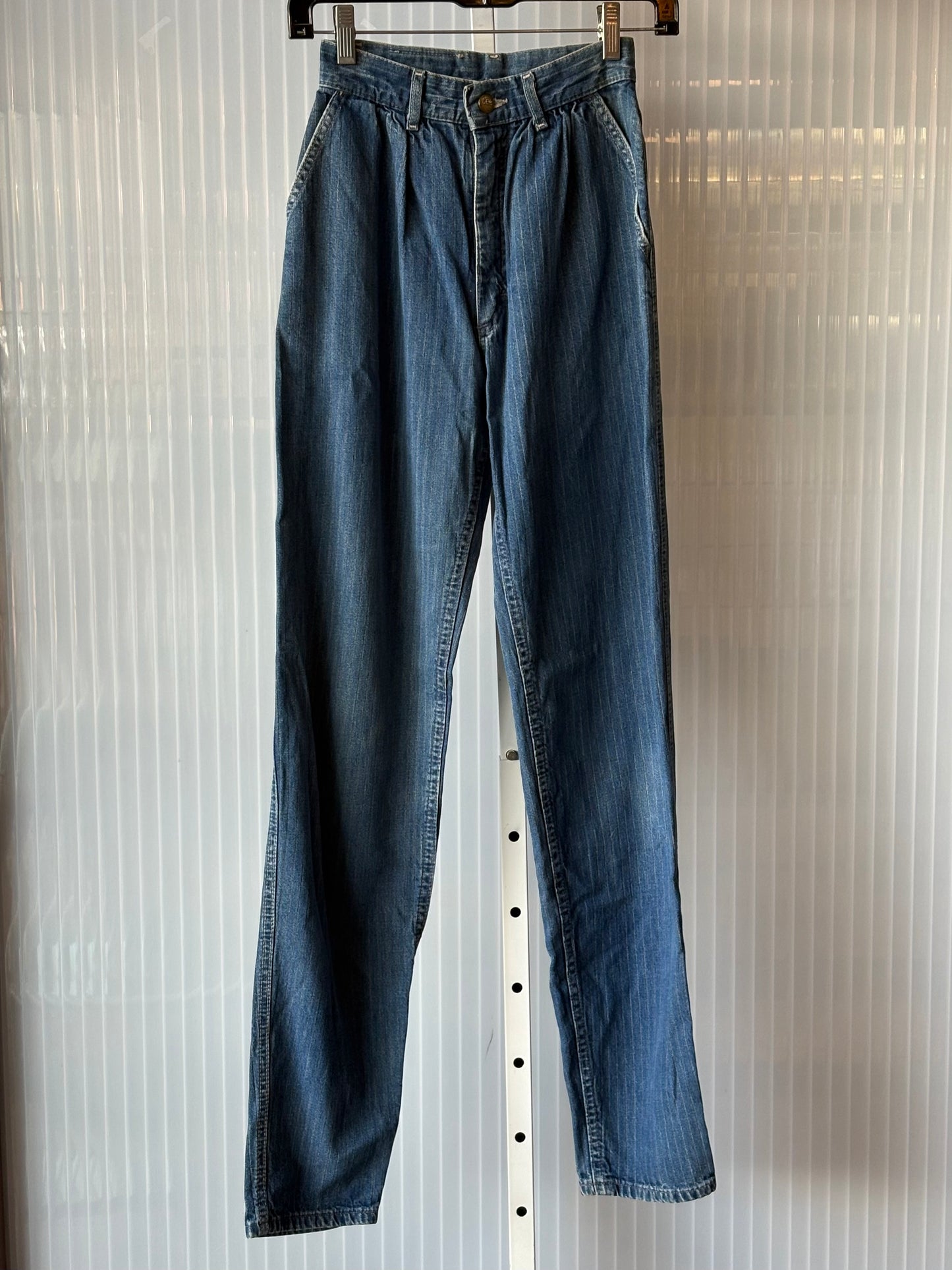 1980s Lee Medium Wash Striped Denim Barrel Jeans