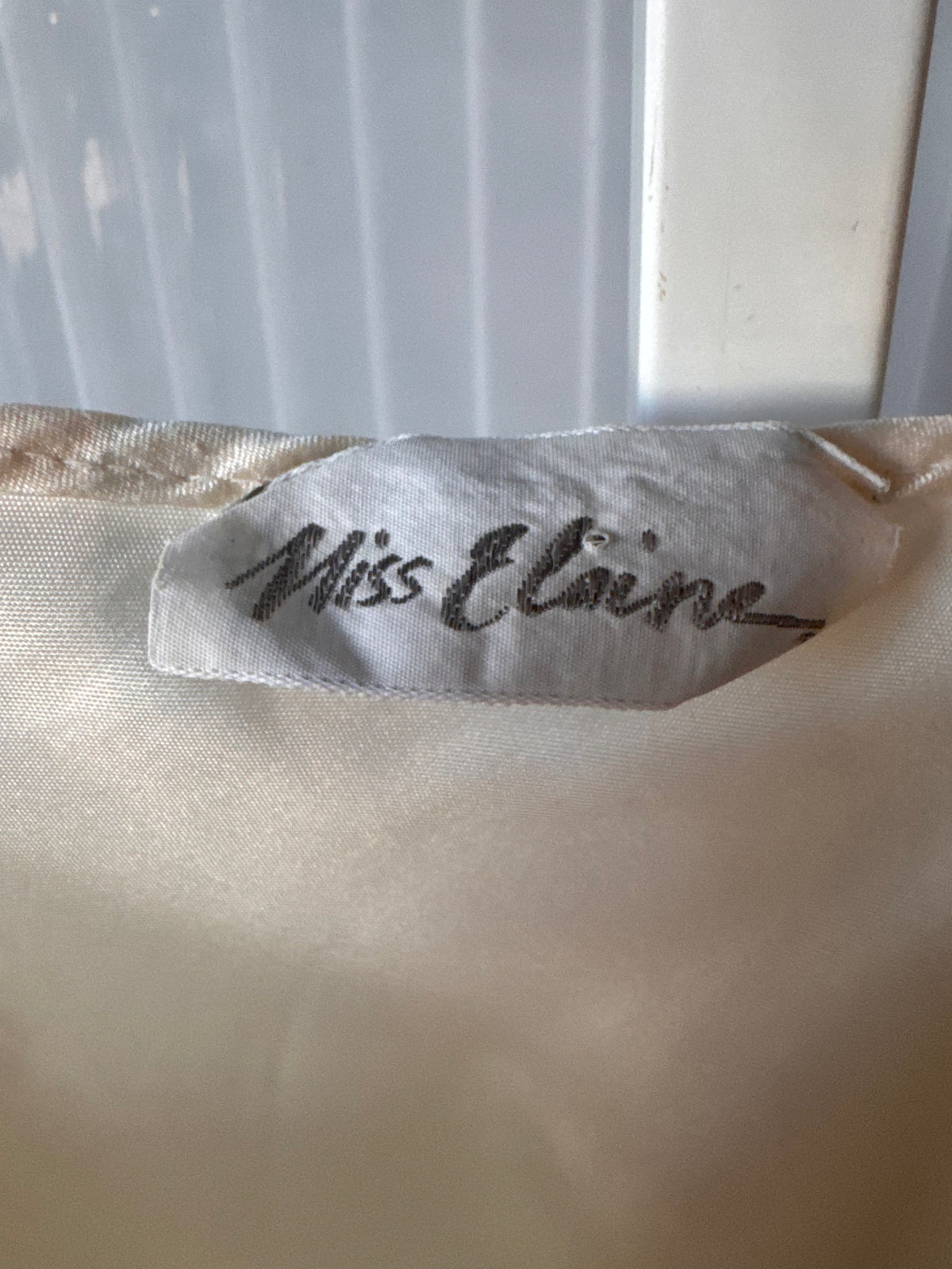 Late 1970s Off-white Slip with Pleated Cups and Cream Lace
