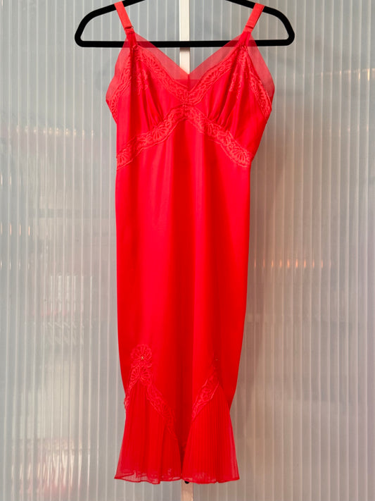 1950s Hot Pink / Red Slip