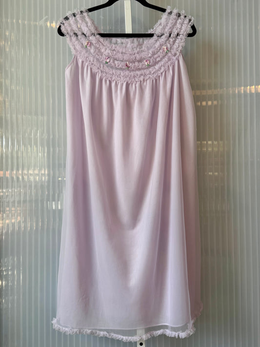 1960s Purple Floral Ruffled Neckline Babydoll Nightgown
