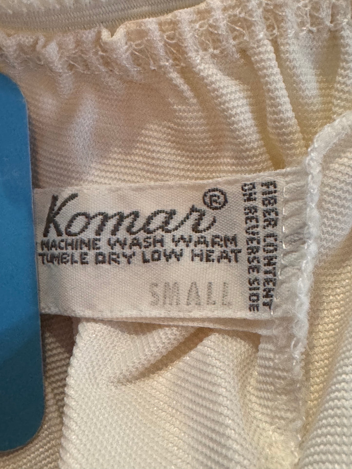 1970s Komar Off-white Skirt Slip