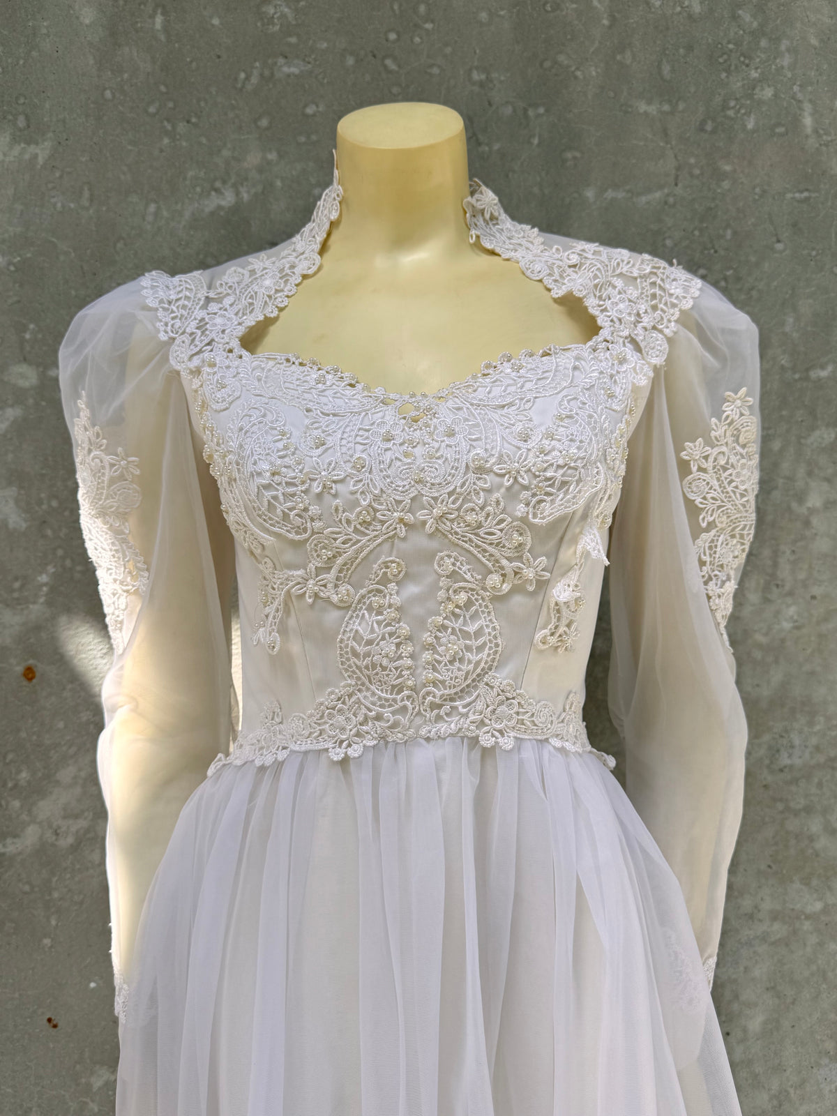 1980s White Lace & Organza Wedding Dress