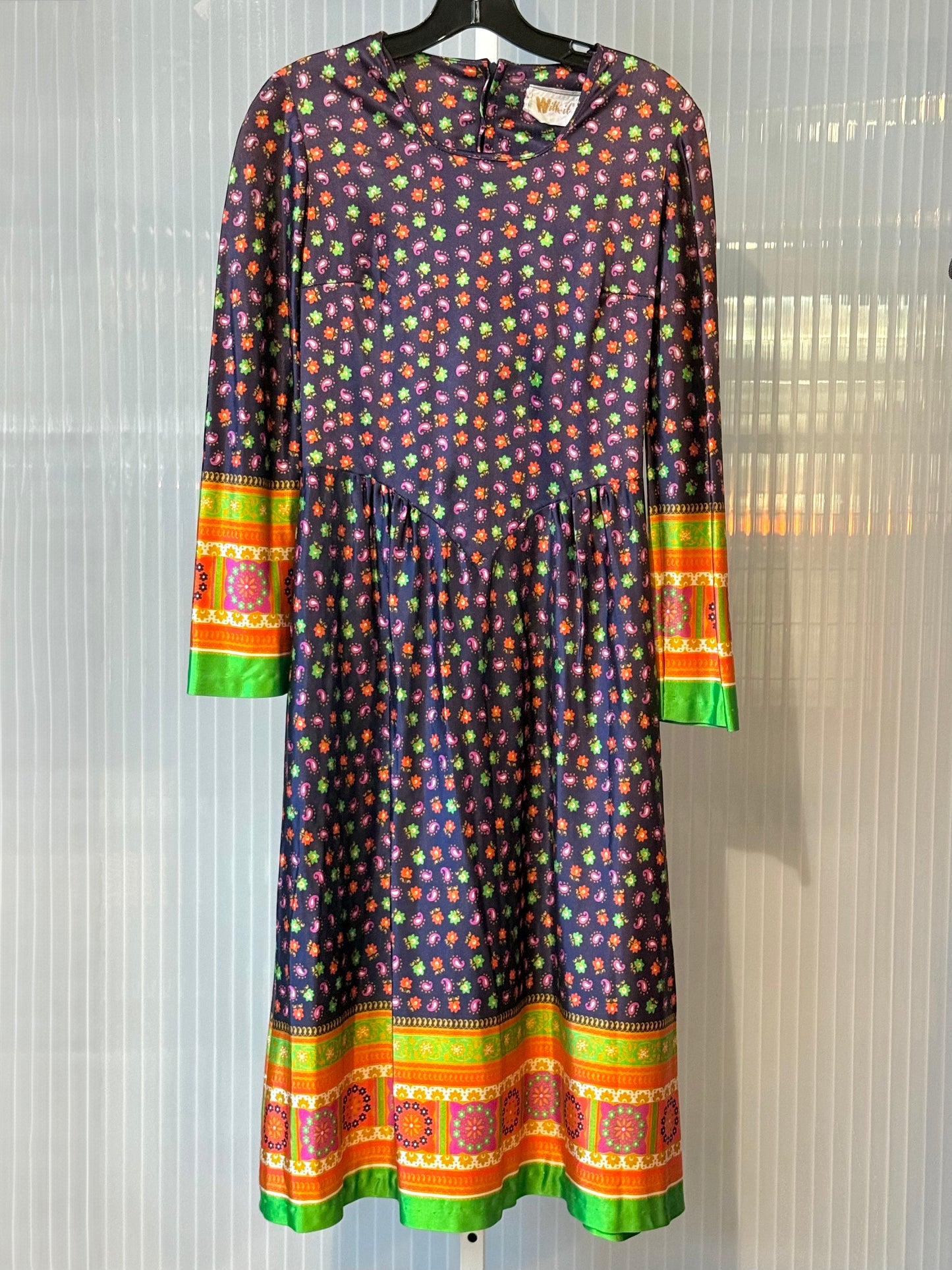 1970s Purple Paisley Midi Dress