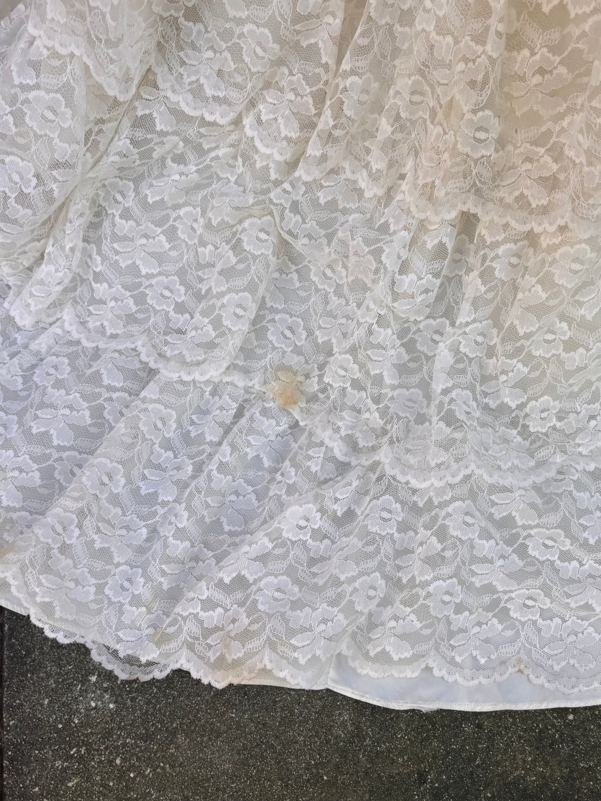 1970s Cream Tiered Floral Lace Wedding Dress