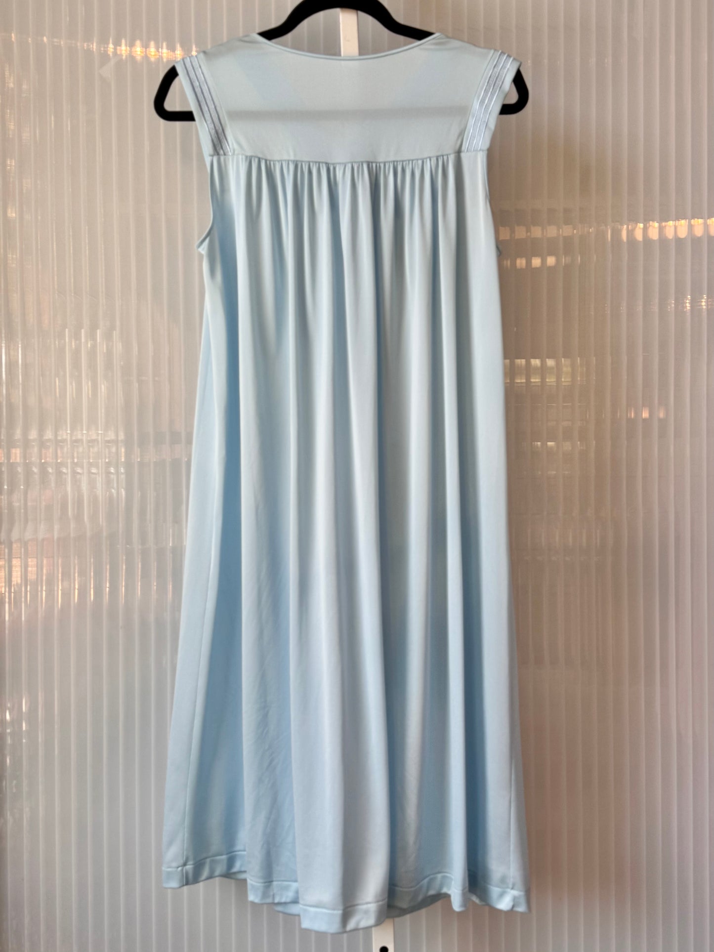1970s Pale Blue Diamond Nightgown