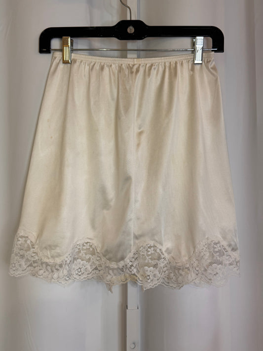 1990s Adonna Ivory Skirt Slip