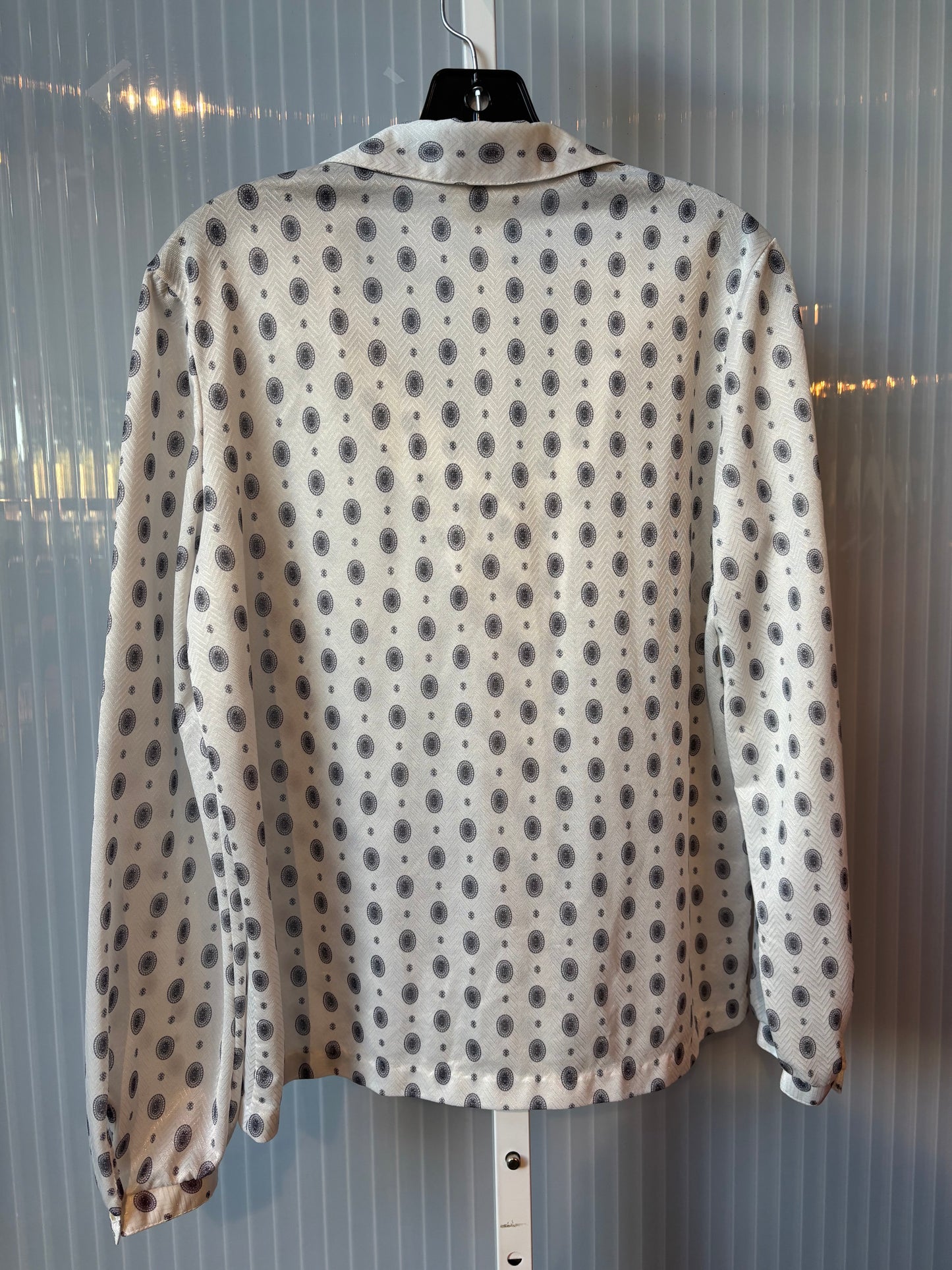 1970s White Long Sleeve Blouse With Black Floral Pattern