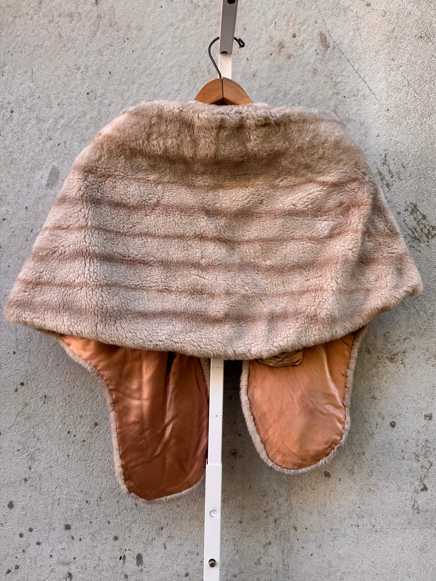 Cream Faux Fur Stole with Collar