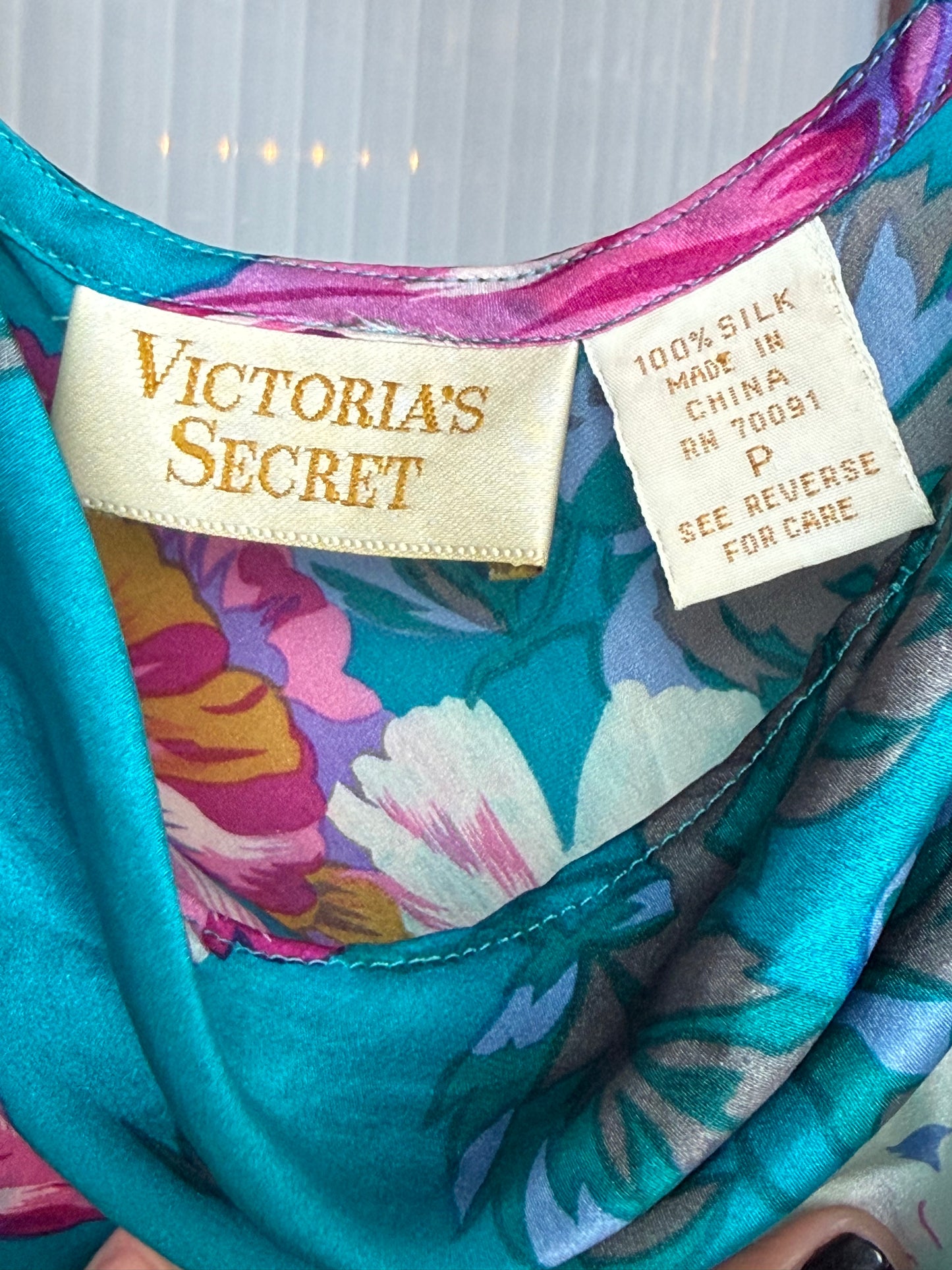 1990s Victoria’s Secret Gold Label Teal Floral Silk 2-Piece Pajama Set