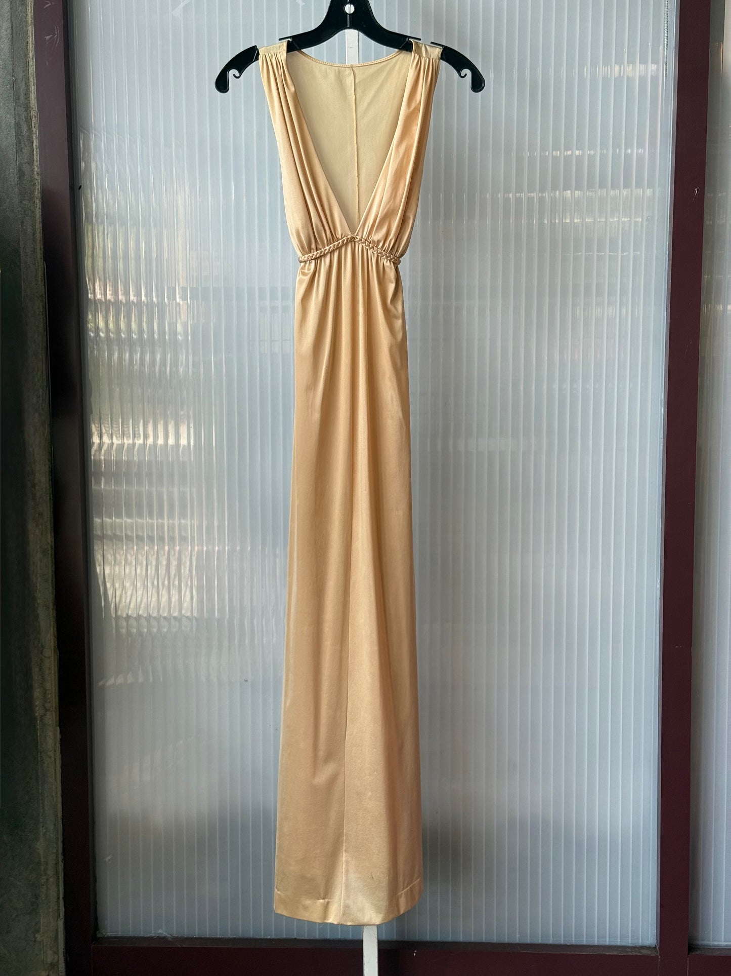 1970s Cream Sleeveless Vanity Fair Slip Gown