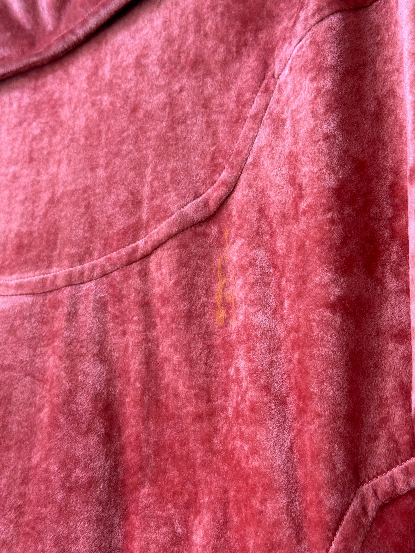 1980s Mauve Crushed Velvet Cape