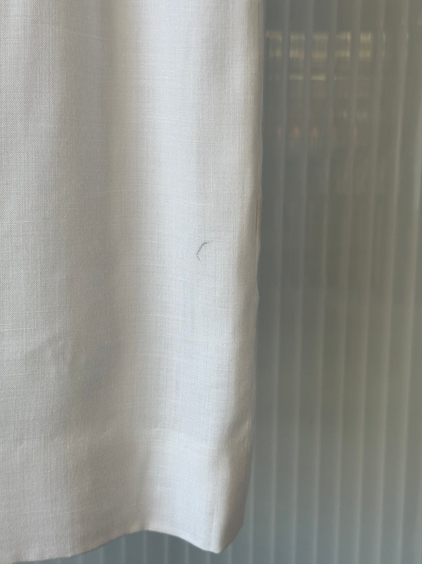 1960s White Sleeveless Simple Shift Dress