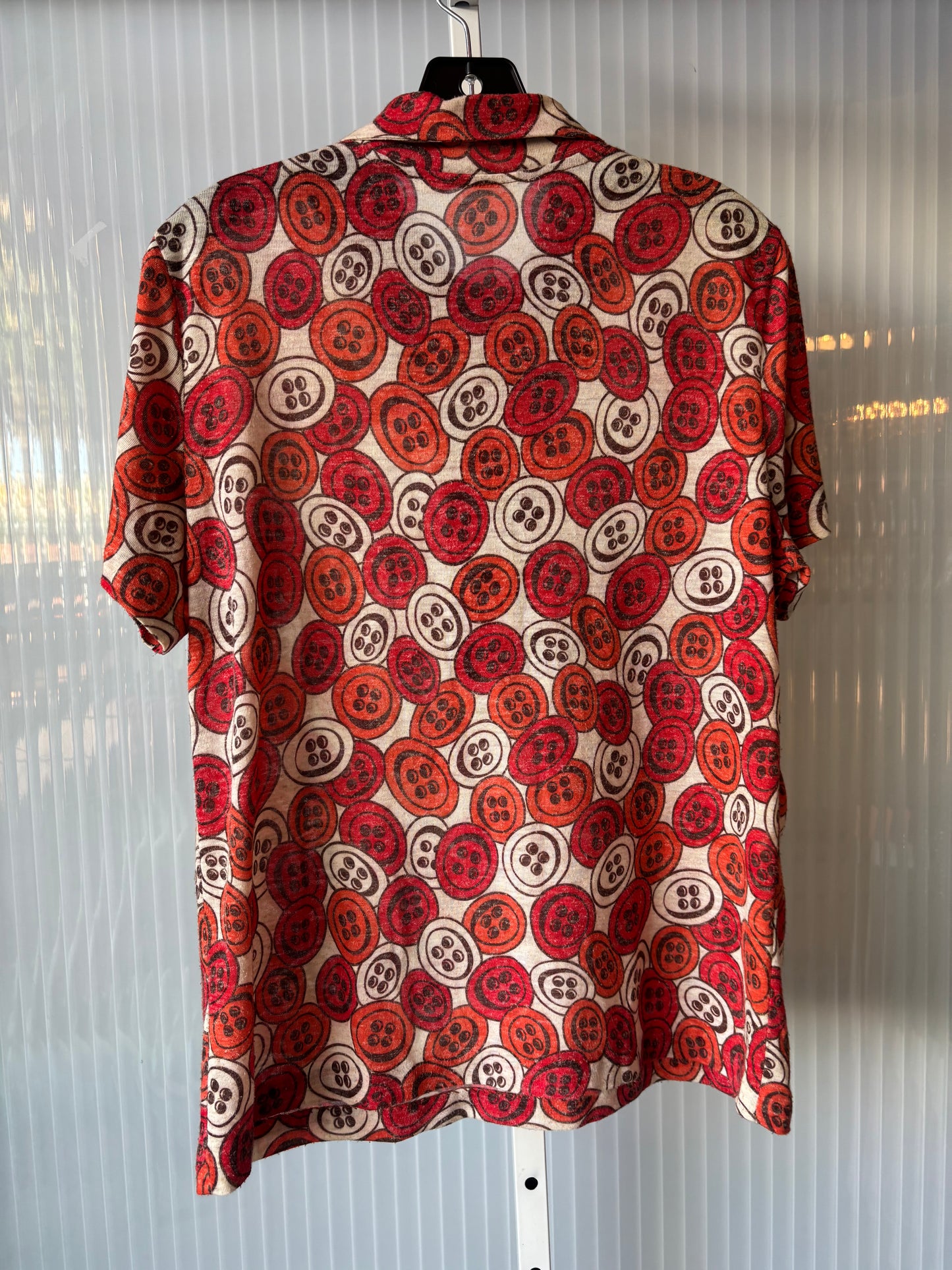 1970s Button Print Short Sleeve Button-Up Blouse