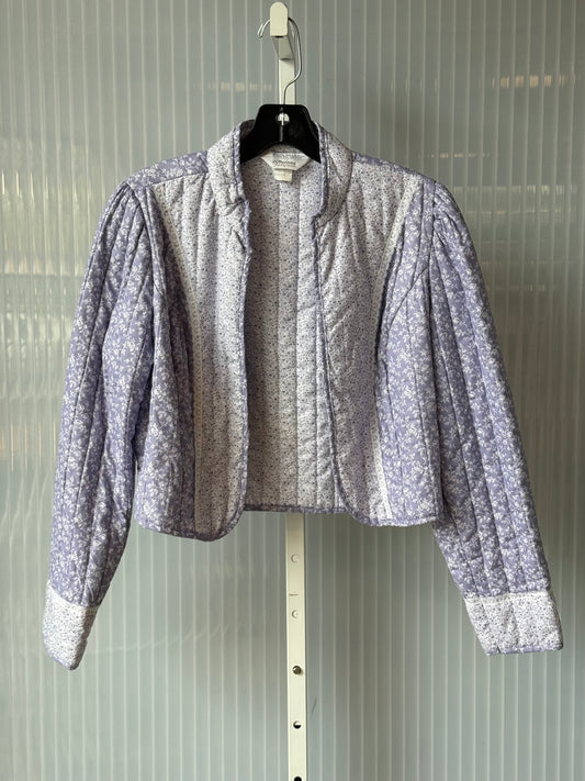 1970s Quilted Lavender & White Floral Bed Jacket
