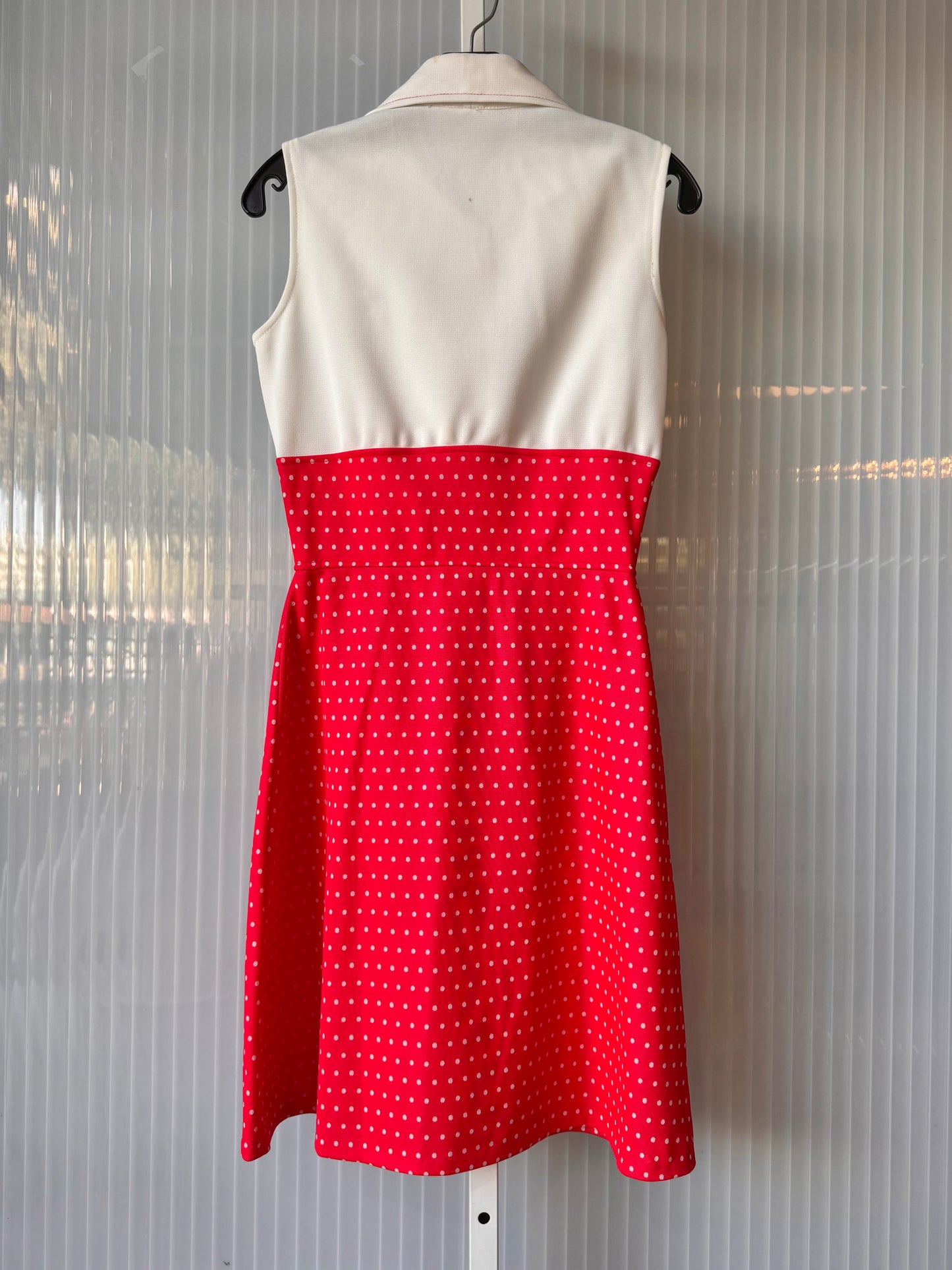 1970s White & Red Polka Dot Point Collar Dress