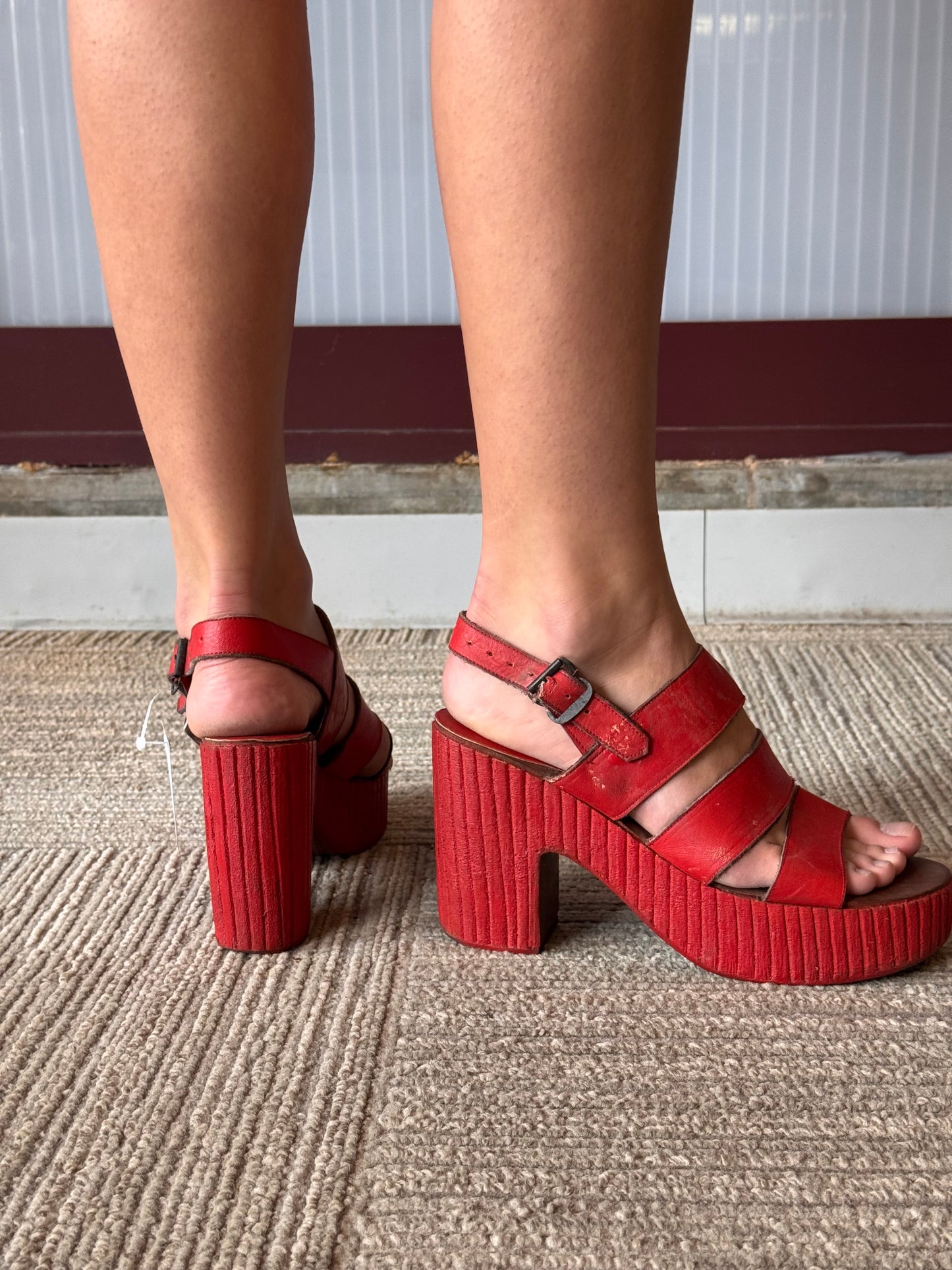 1970s 44 West Red Platform Sandals