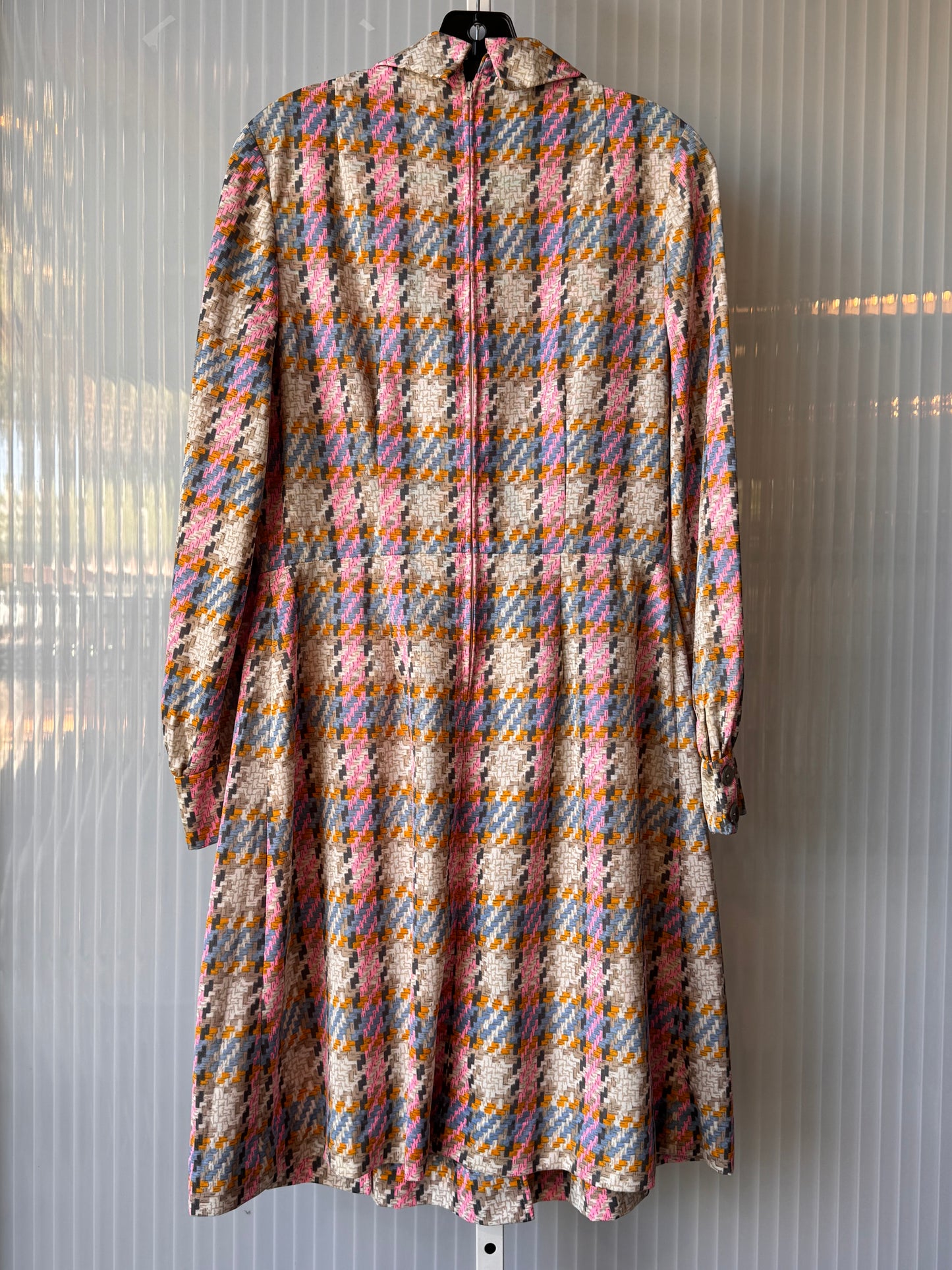 1960s Multicolor Weave Pattern Point Collar Dress