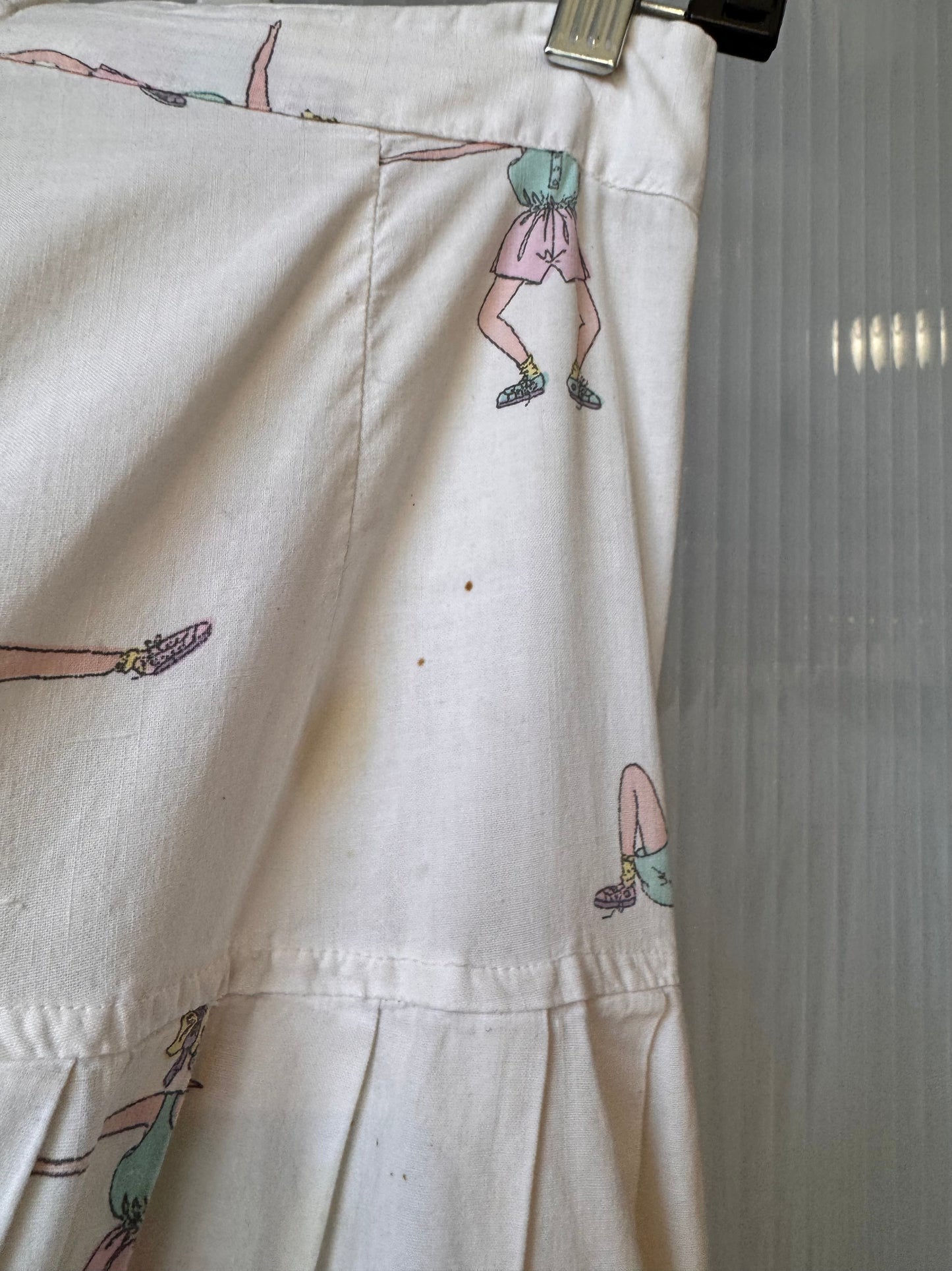 1980s White Skirt with Aerobic Woman Print