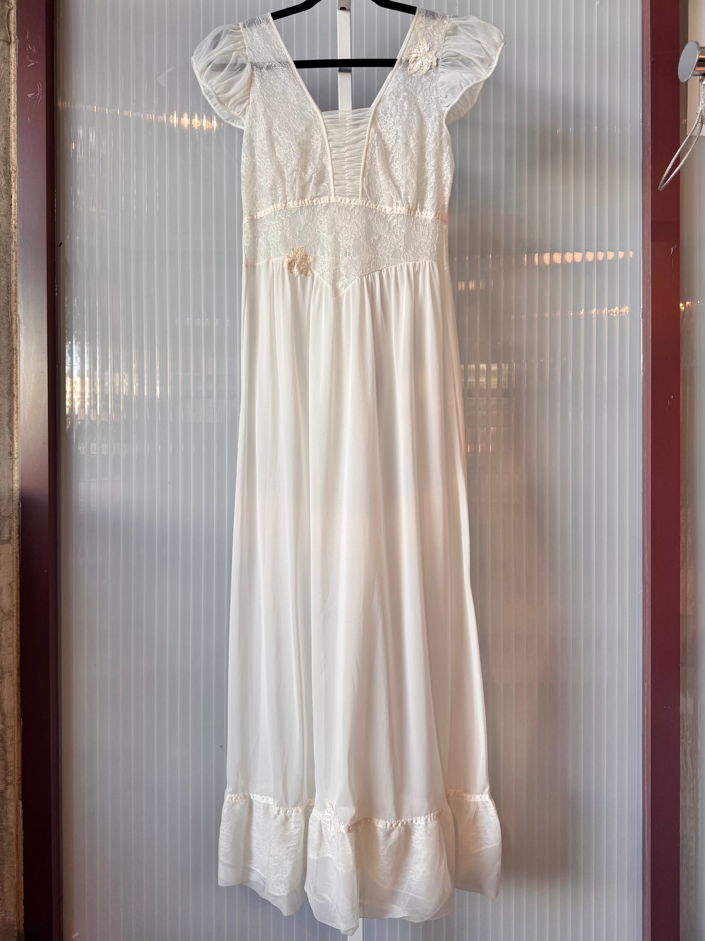 1950s White Nightgown