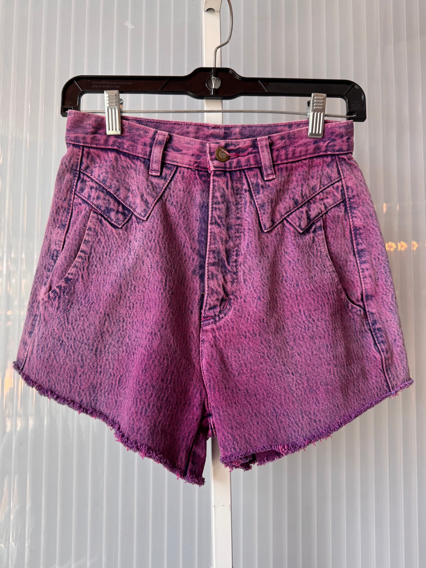 1990s Fuschia Cropped Raw Hem Jean Shorts