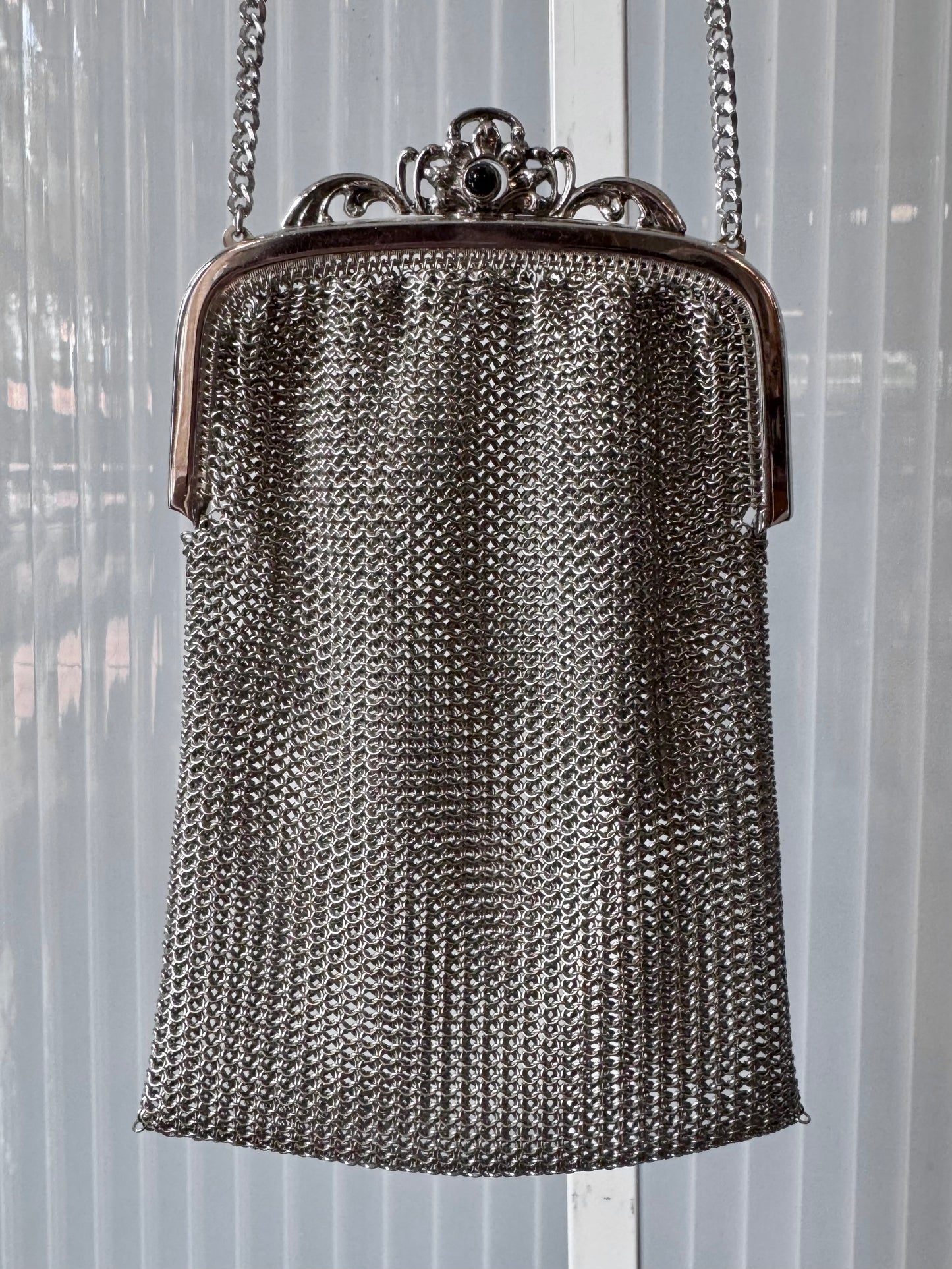 1930s Silver Chainmail Flapper Purse