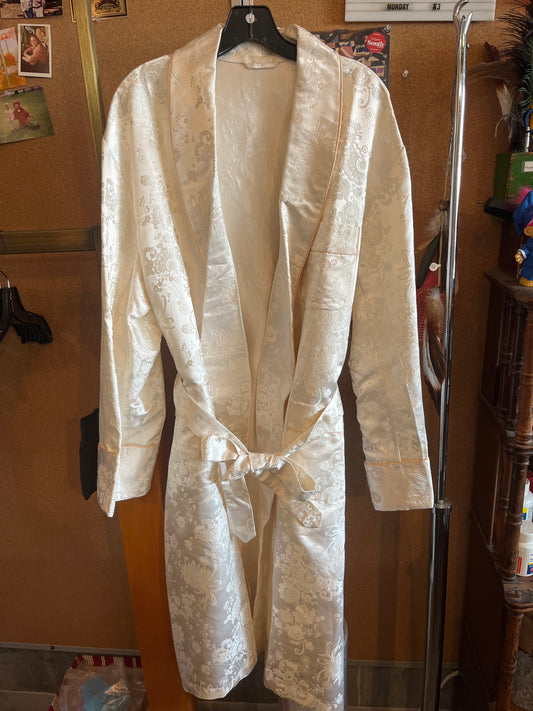 Ivory Damask Robe