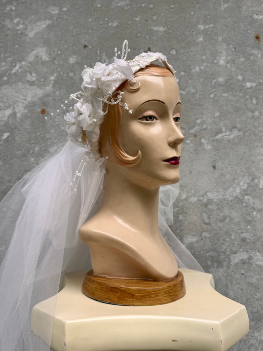 1990s / Y2K Iridescent White Floral Crown Veil